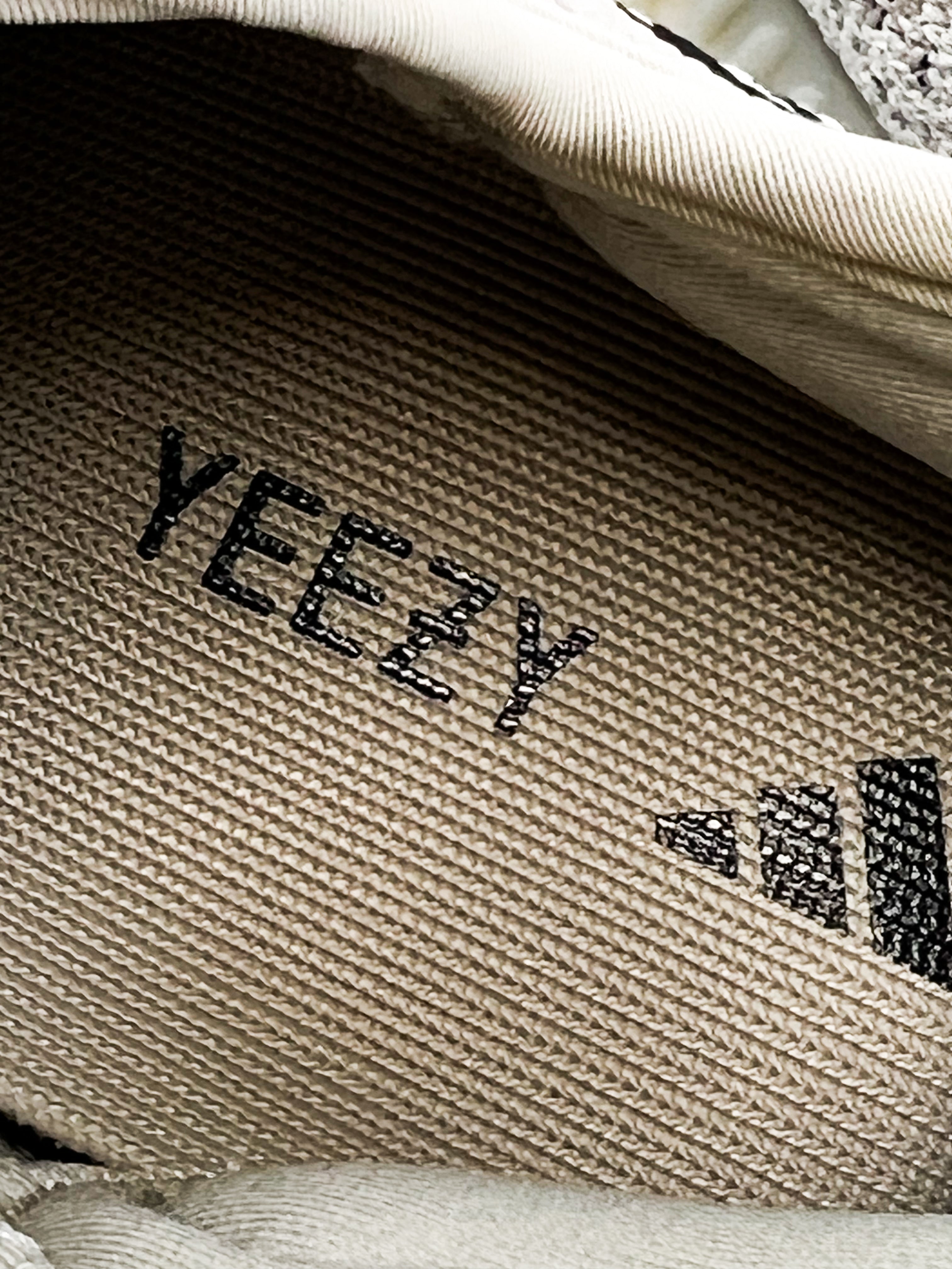 Yeezy Boost 350 V2 Slate US4.5