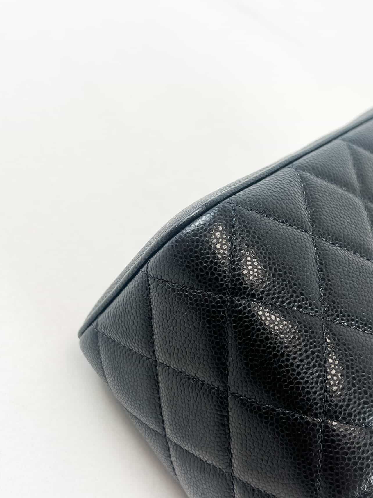 Chanel Vanity Small Caviar GHW