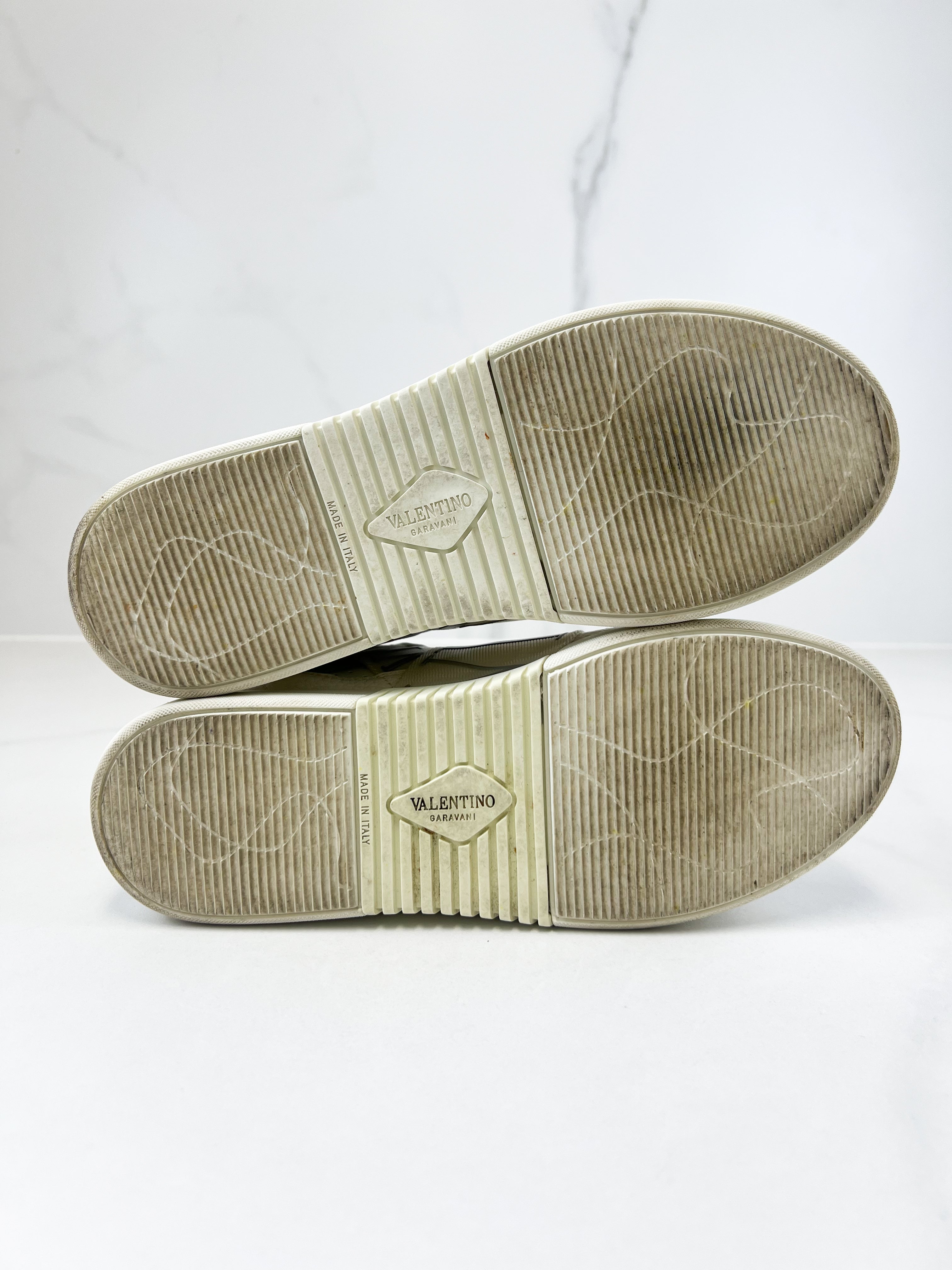 Valentino Garavani Beige VLTN Sneaker Size 38