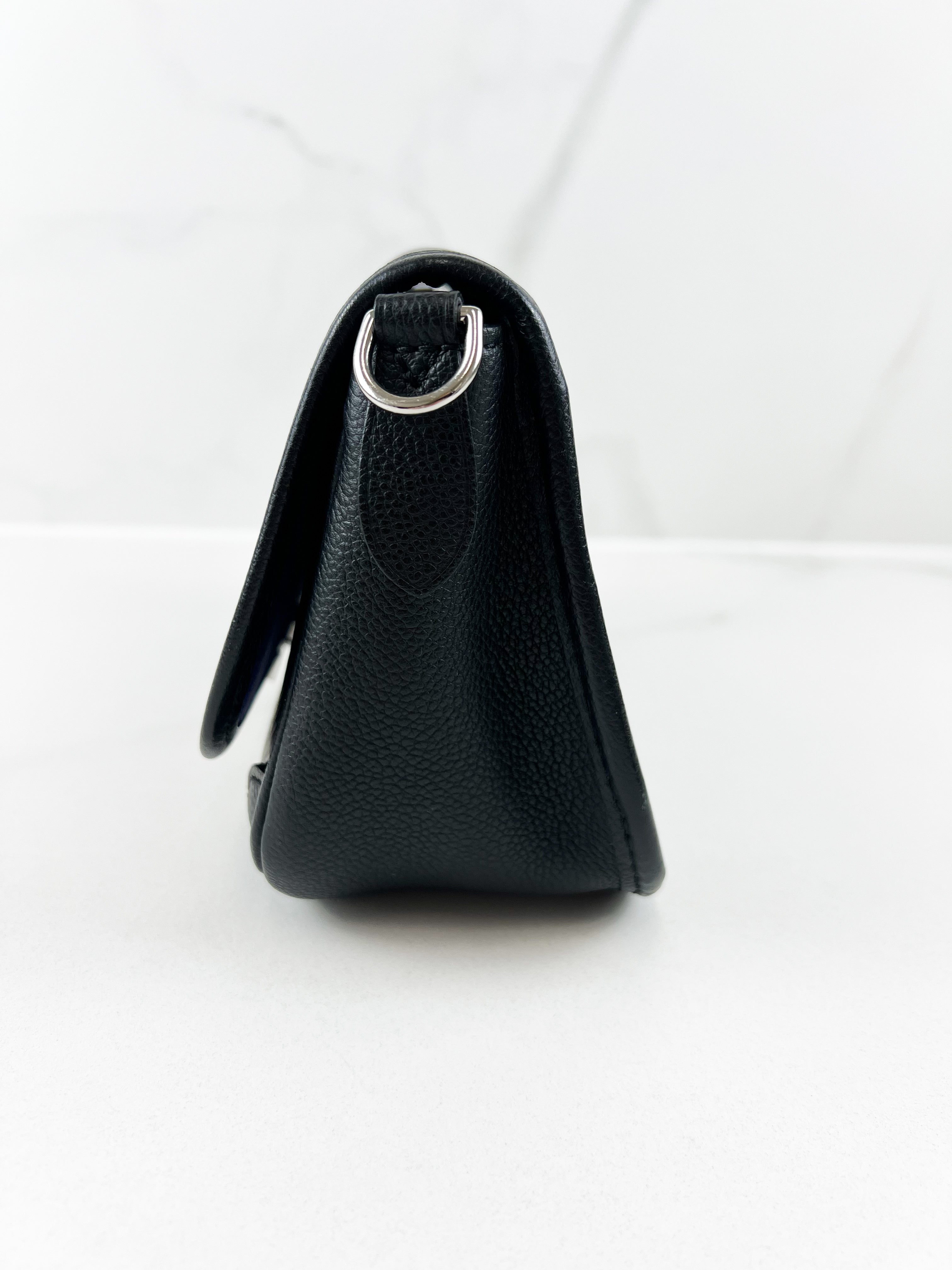 Louis Vuitton Buci Black Epi Leather