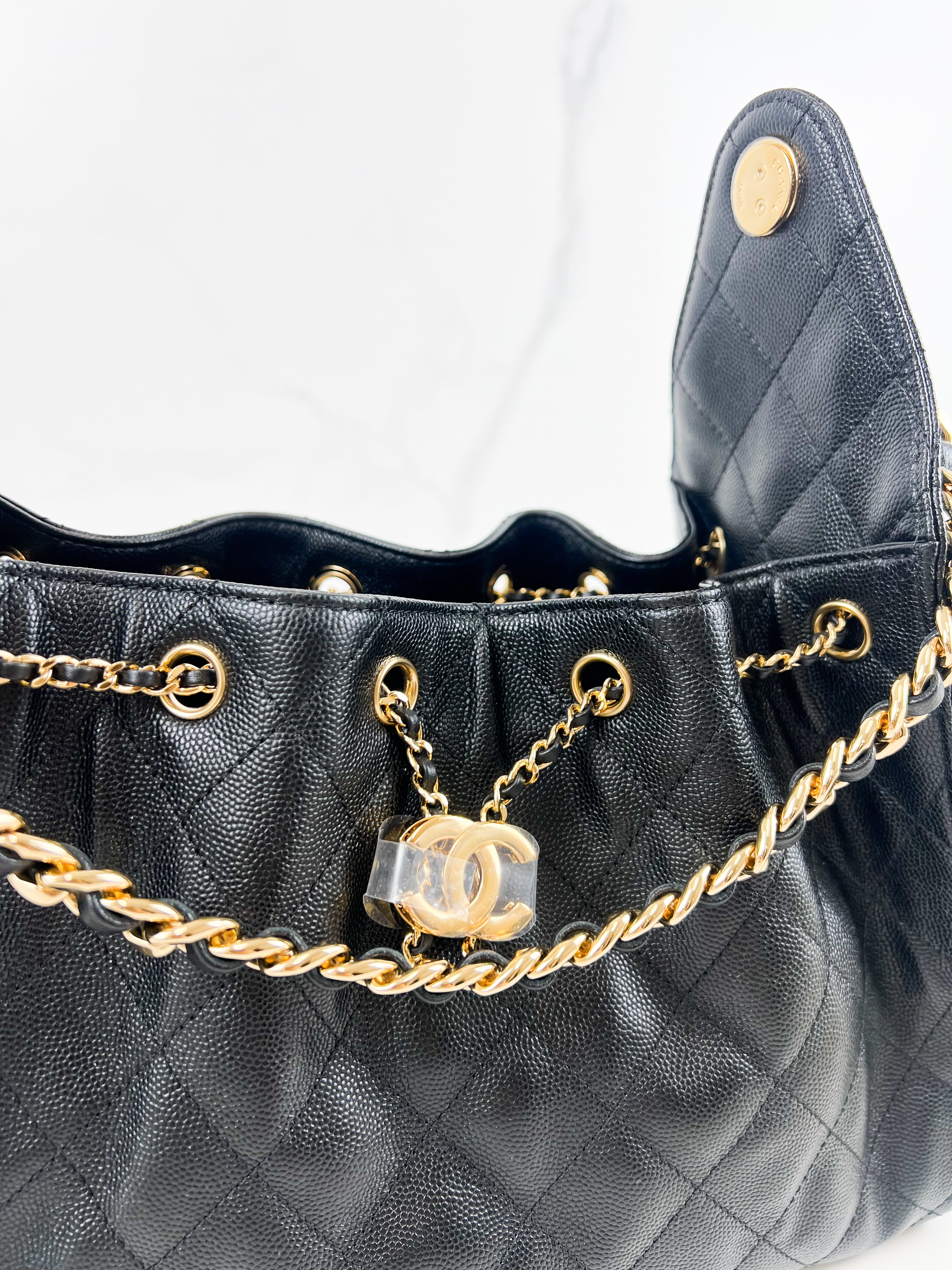 Chanel 25 Small Handbag in Black Grained Calfskin & Gold-Tone Metal
