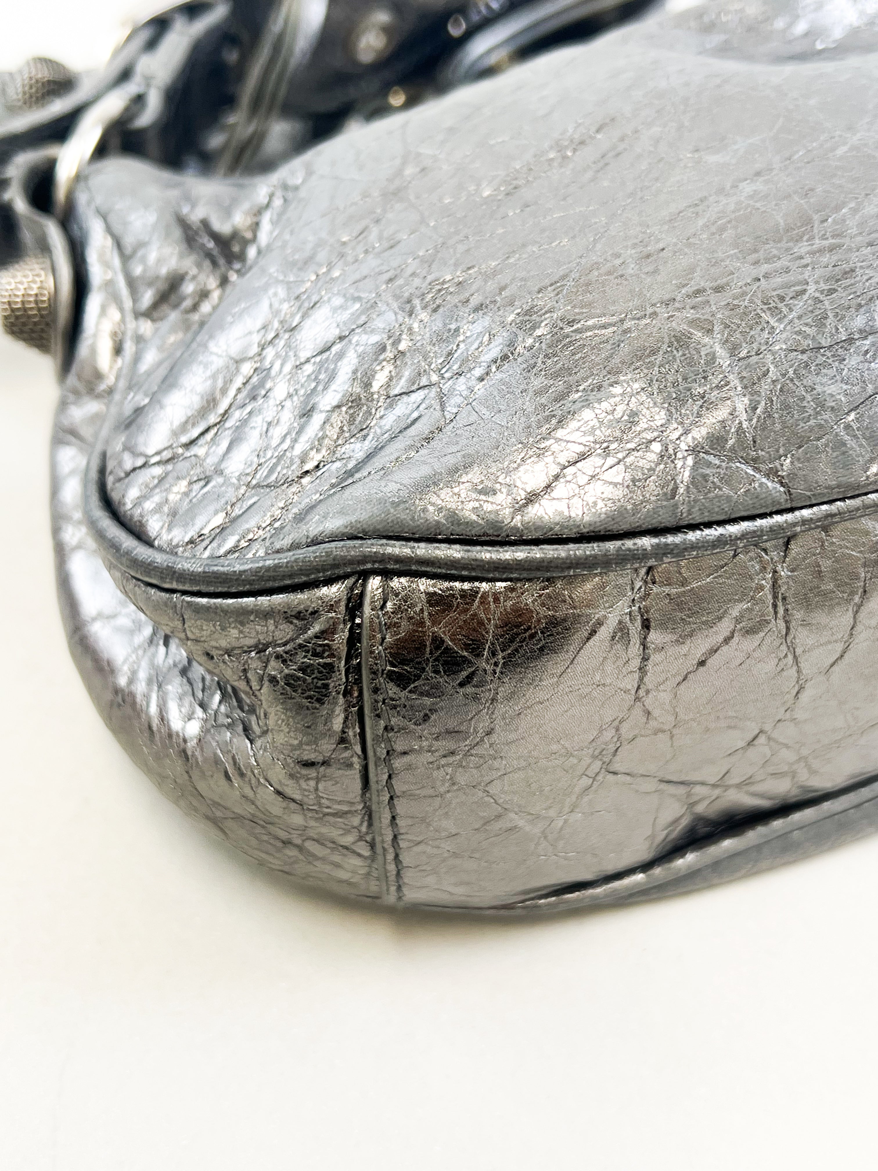 Balenciaga Le Cagole XS leather shoulder bag