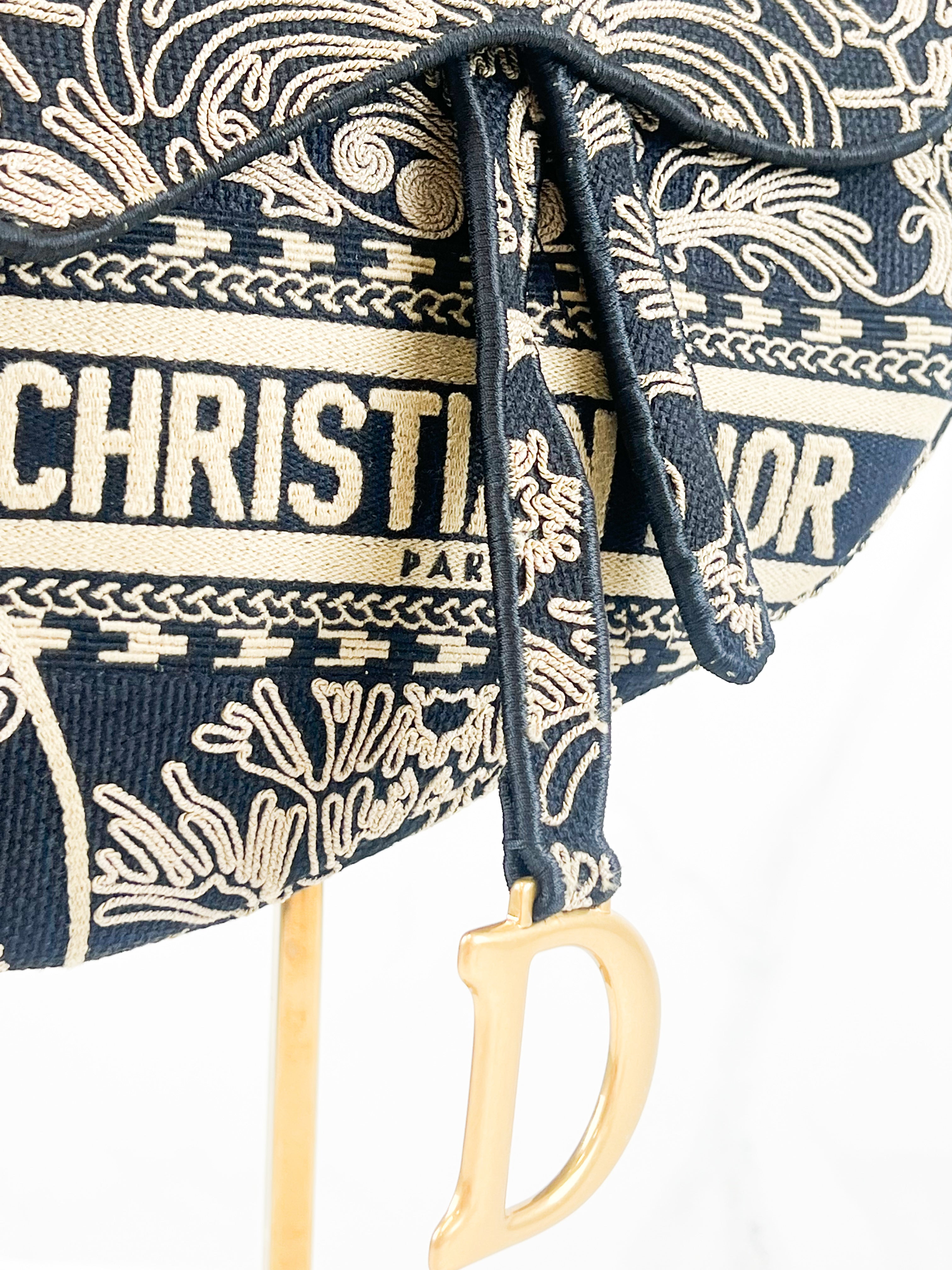 Christian Dior Medium Embroirery Saddle Bag