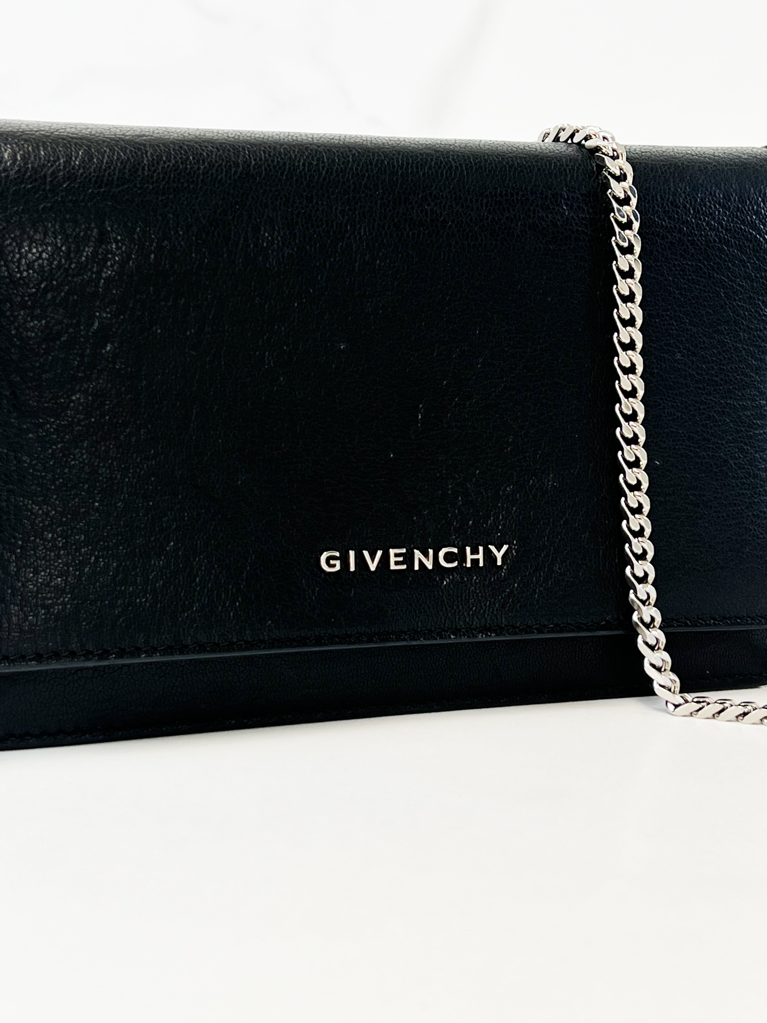 Givenchy Pandora Wallet on Chain