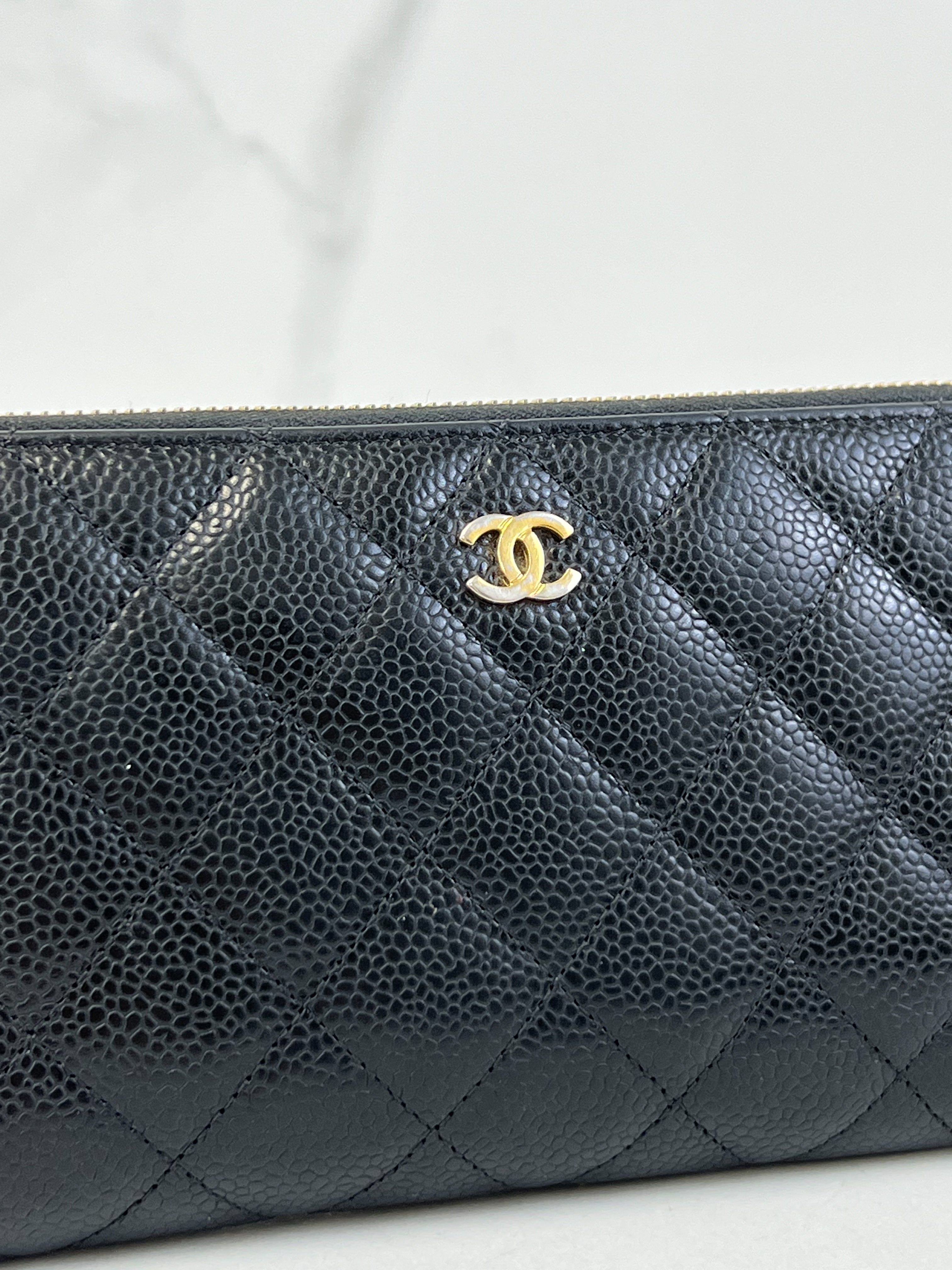 Chanel Classic Caviar Zip Around CC Wallet