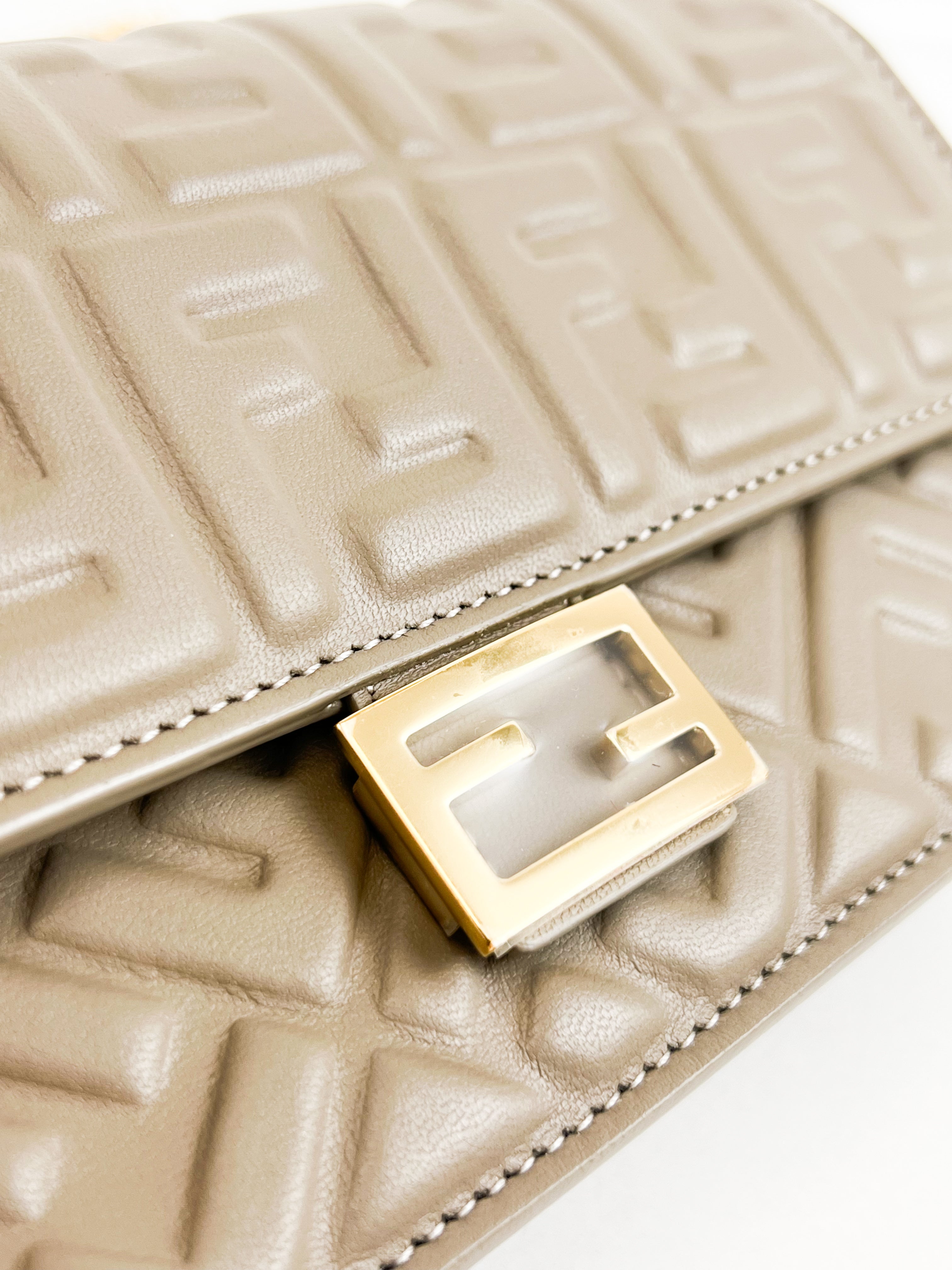 Fendi FF Wallet On Chain Baguette in Dove Grey Nappa Leather