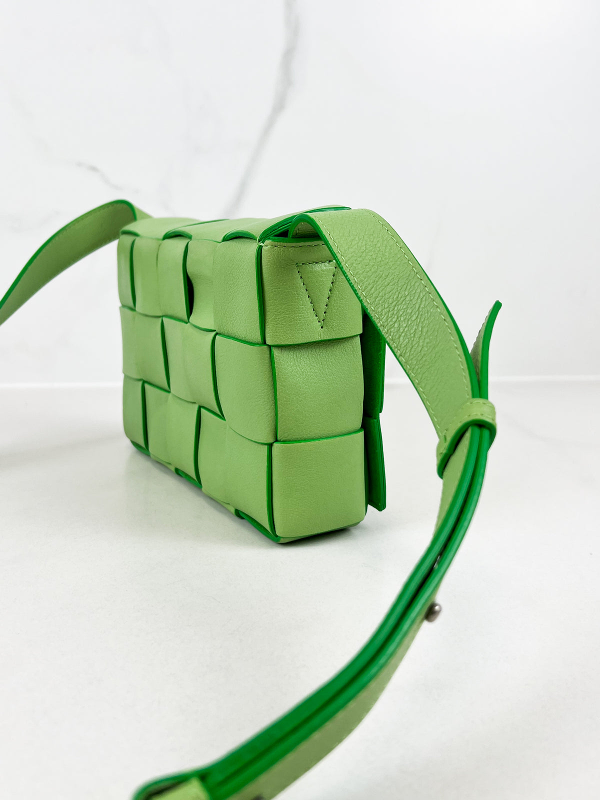 Bottega Veneta Cassette Bag in Pistachio