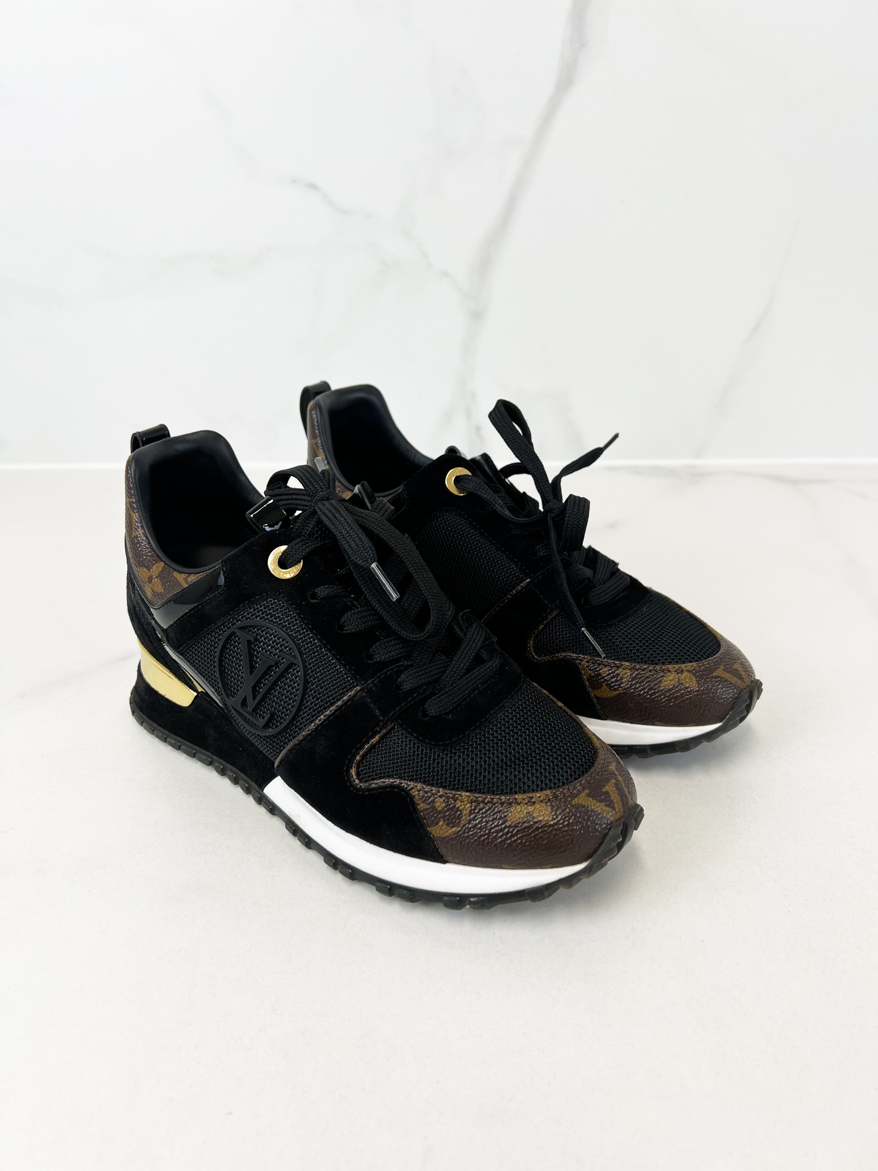 Louis Vuitton Runaway Sneaker Size 35