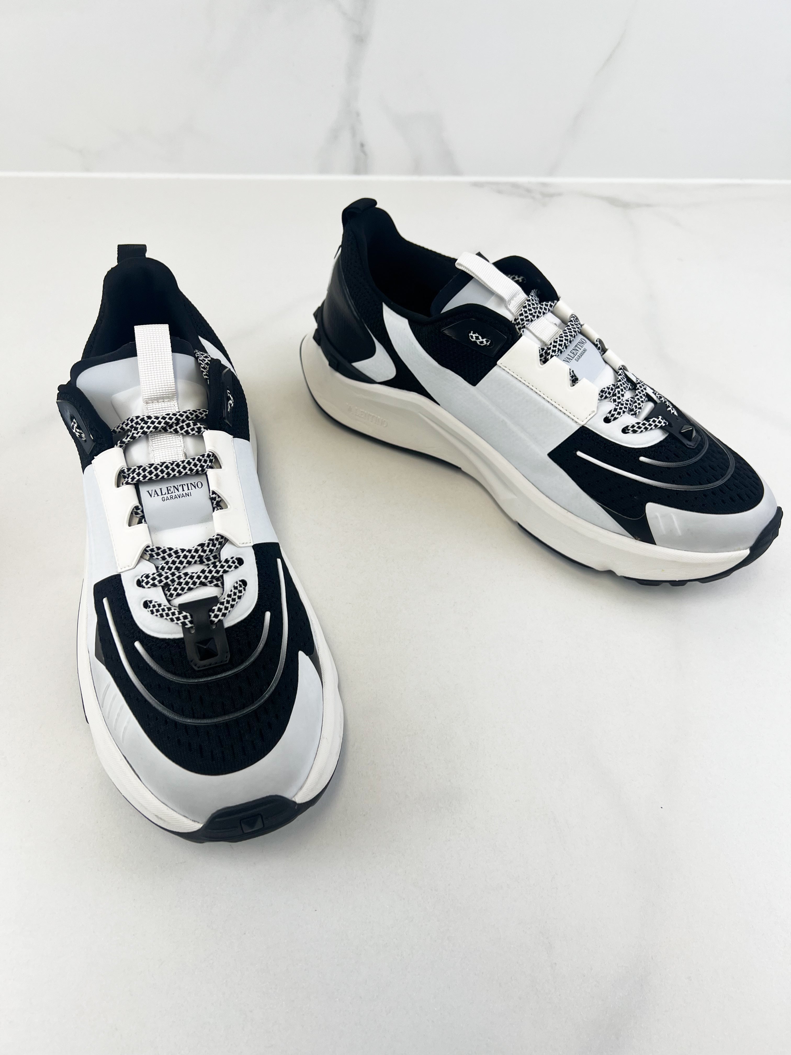 Valentino Mens True Act Panelled Sneaker Size 44
