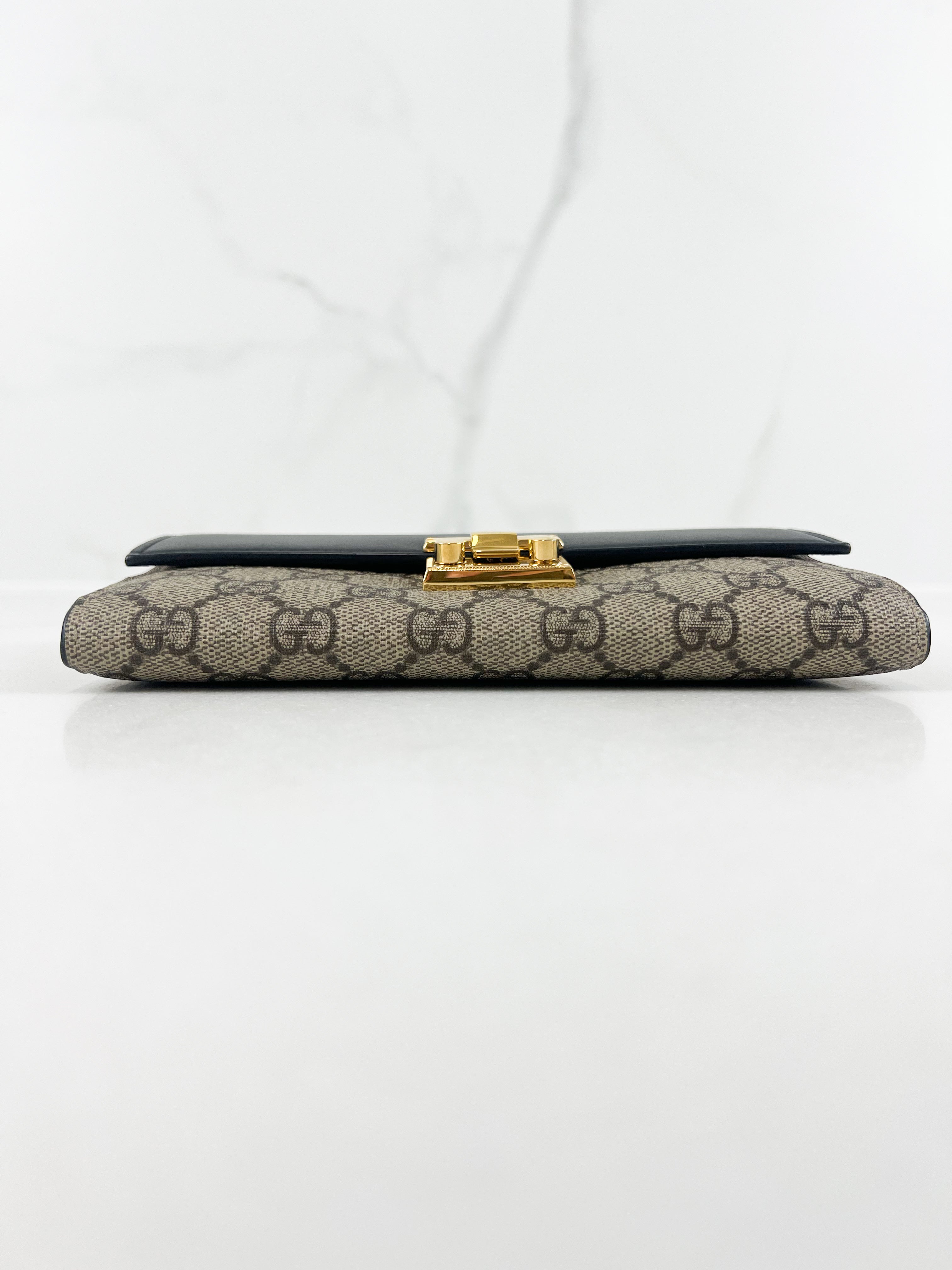 Gucci GG Supreme Continental Padlock WOC