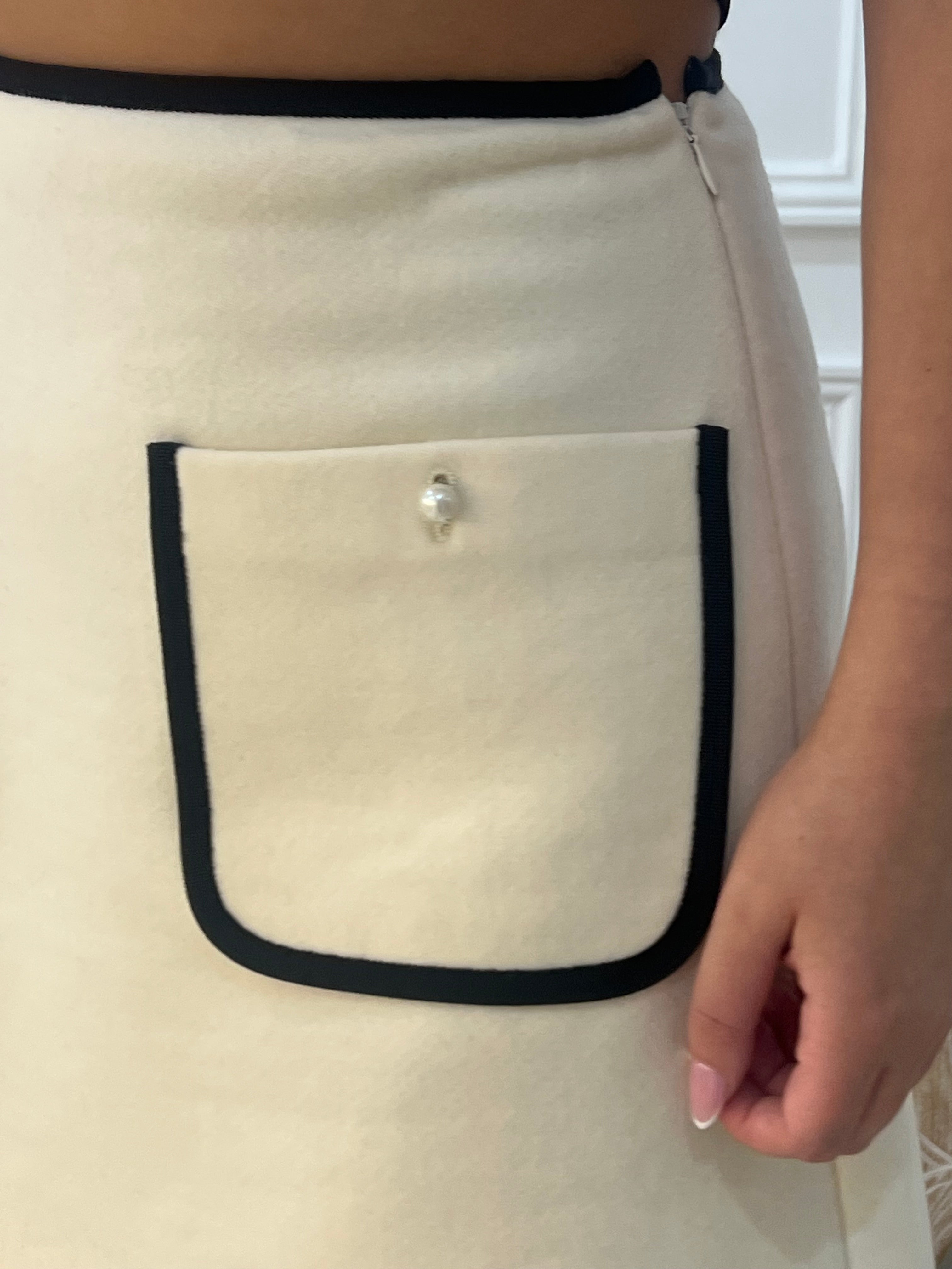 Miu Miu White & Black Skirt Size 40