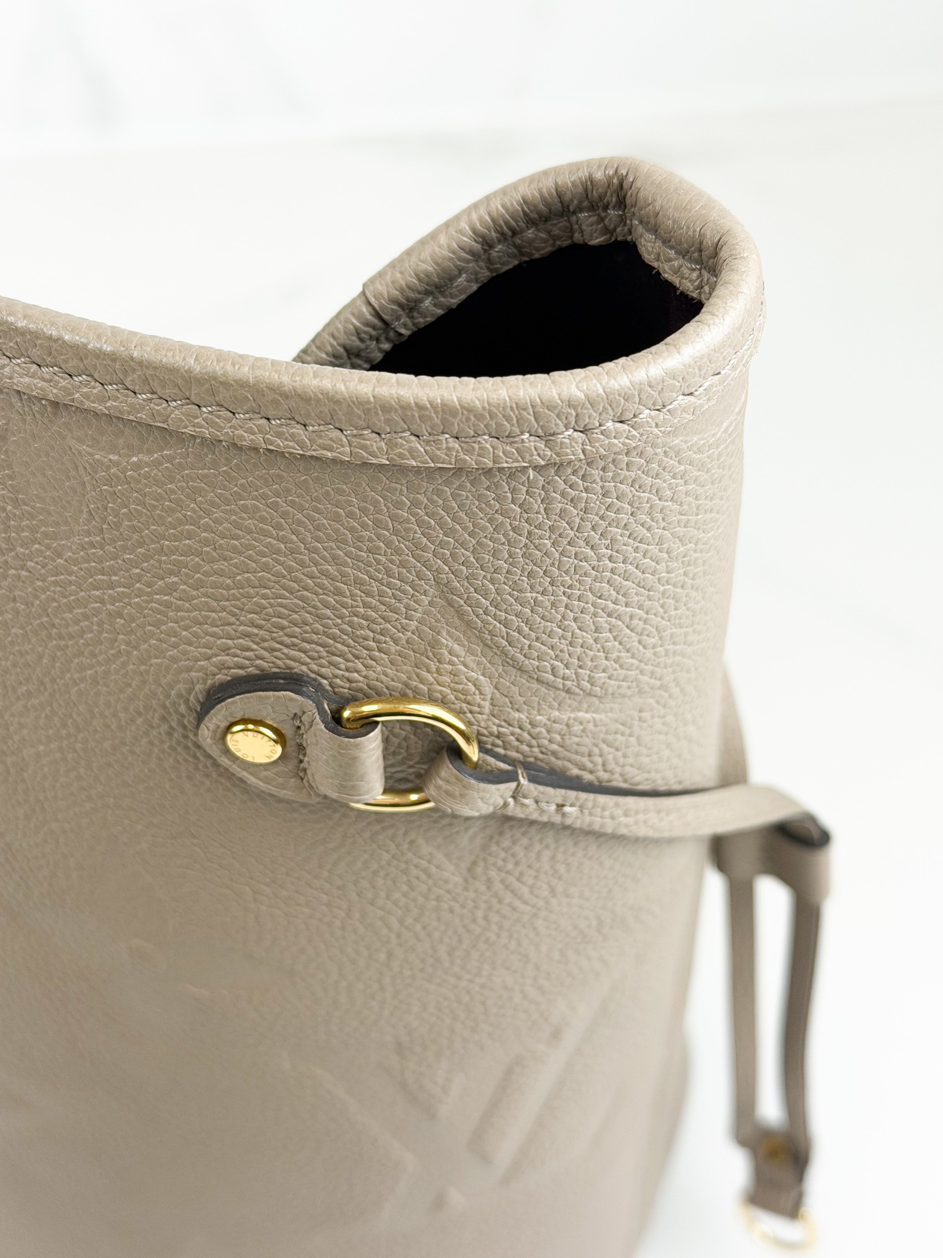 Louis Vuitton Neverfull MM in Empreinte Tourterelle with Pouch