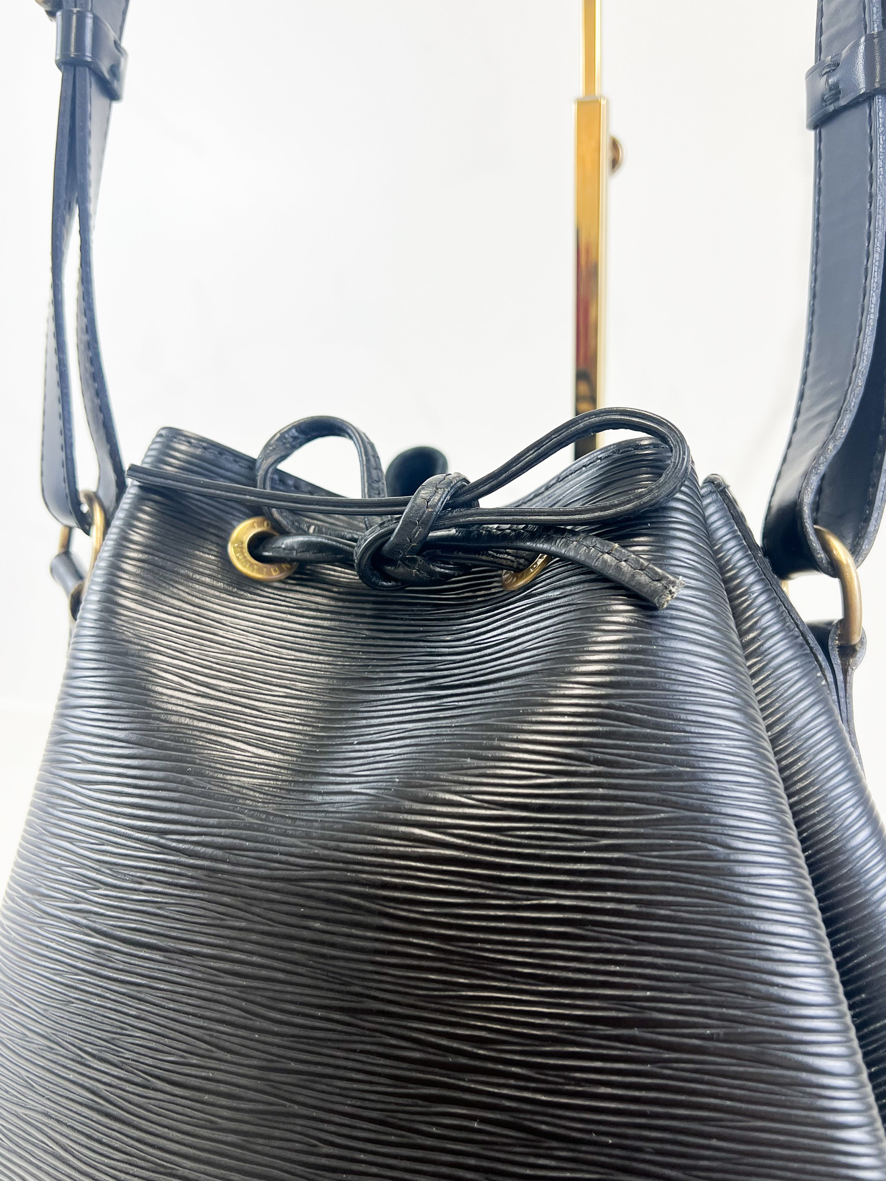 Louis Vuitton Black Epi Petit Noe