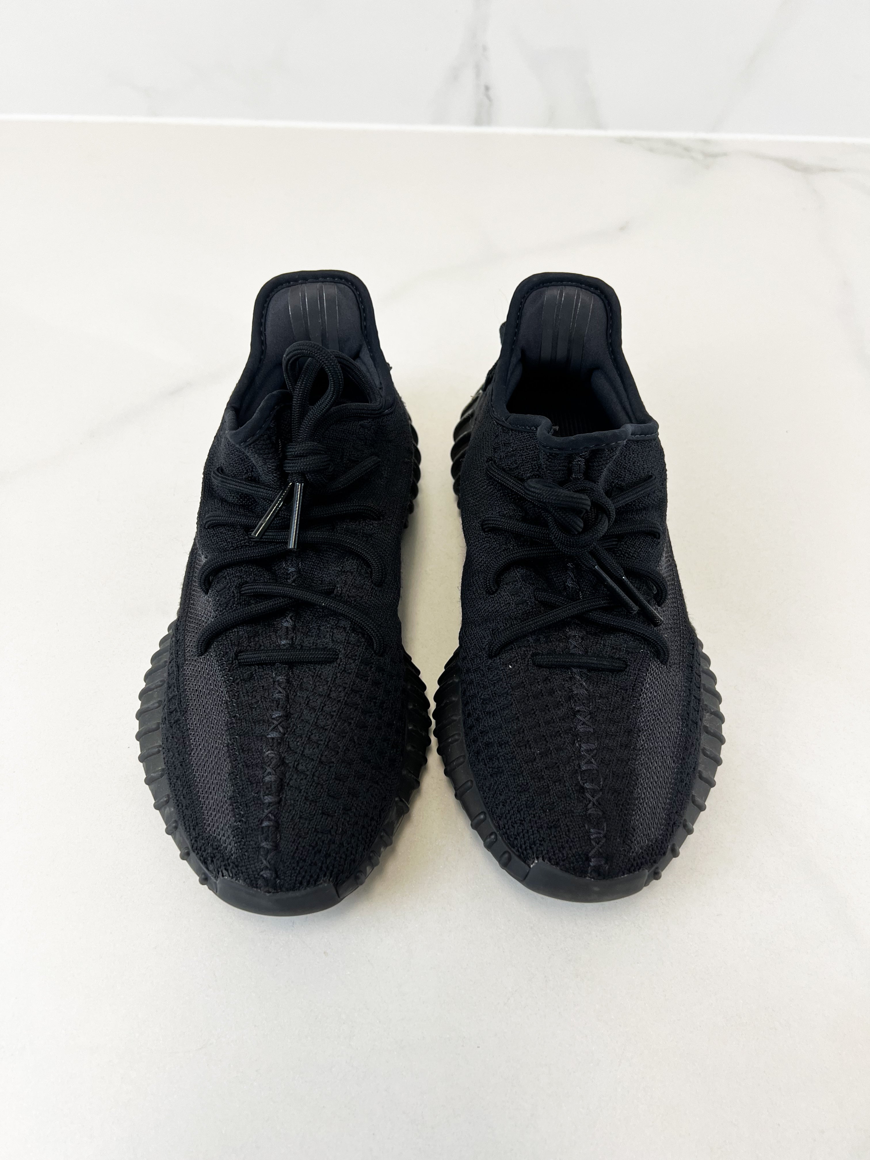 Yeezy Boost 350 Onyx Size 6.5 US