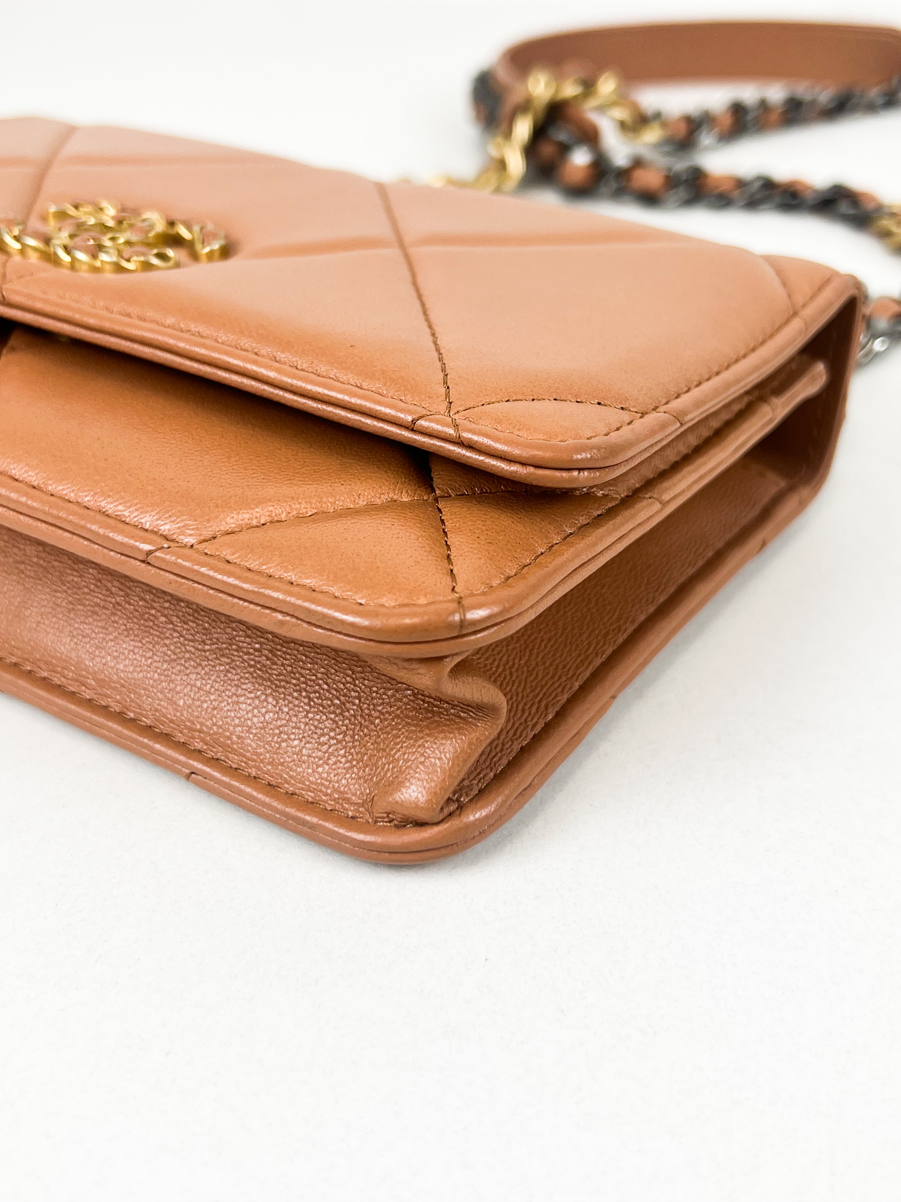 Chanel 19 Wallet on Chain in Beige Calfskin Leather