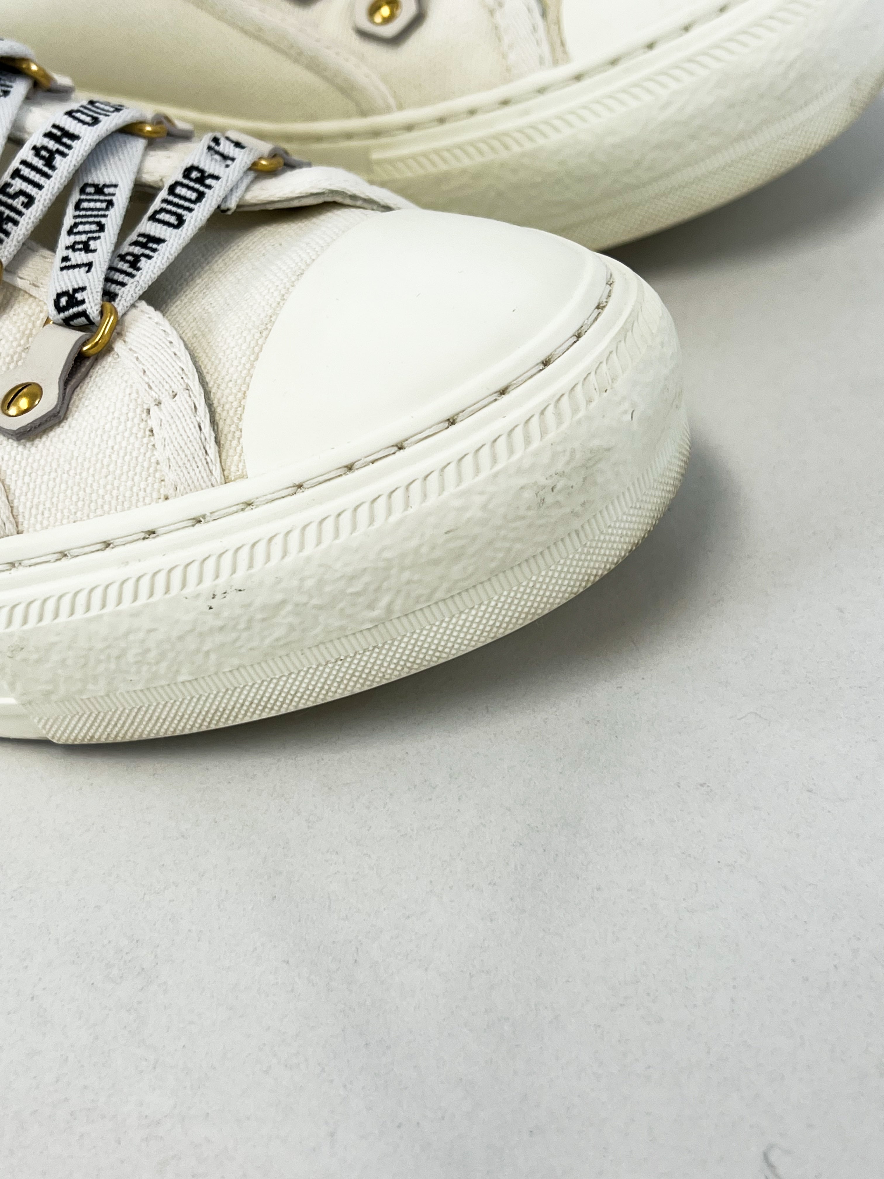 Christian Dior Walk'n'Dior Sneaker Size 40.5