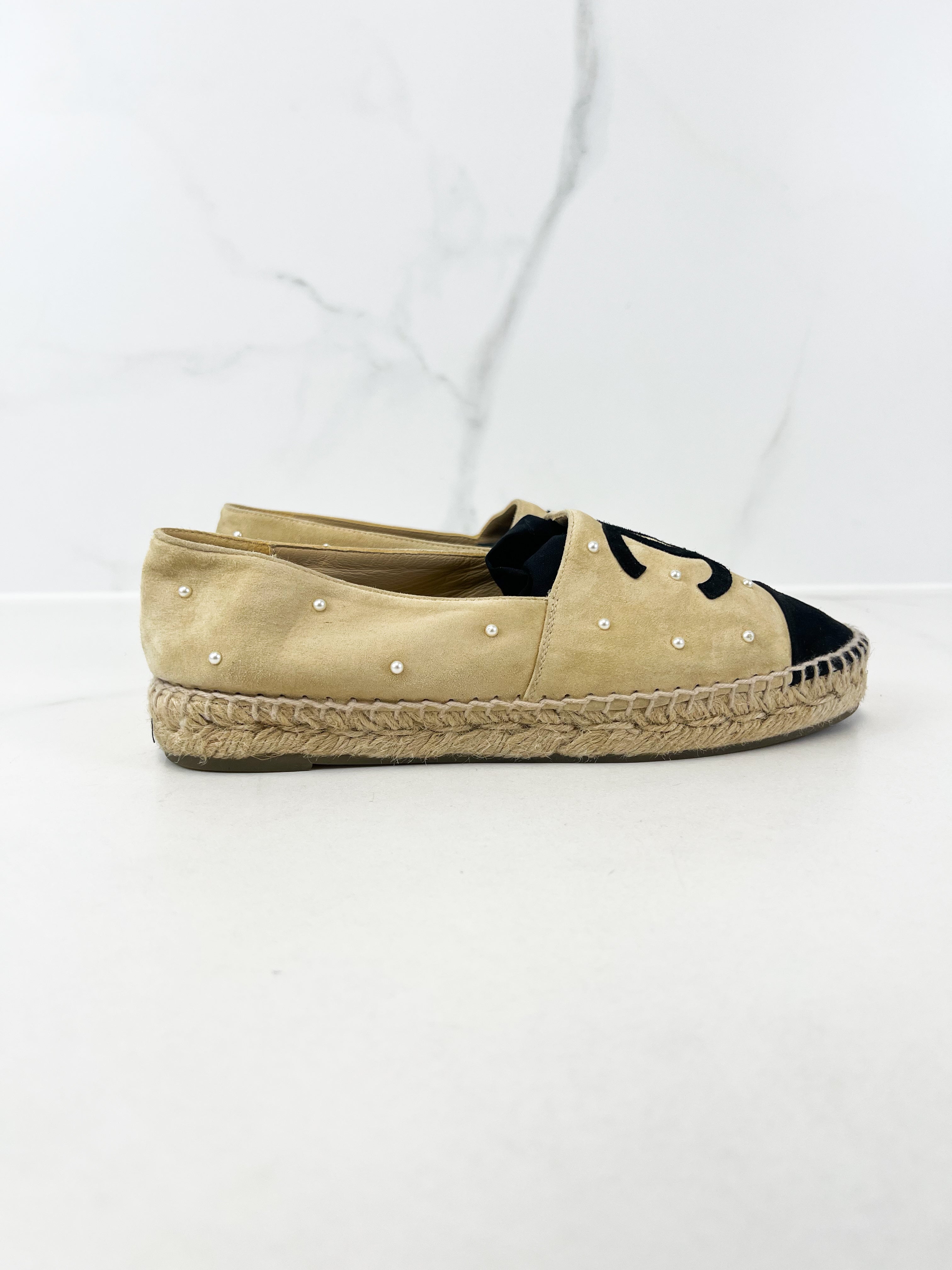 Chanel CC Logo Suede Beige Espadrilles Size 37