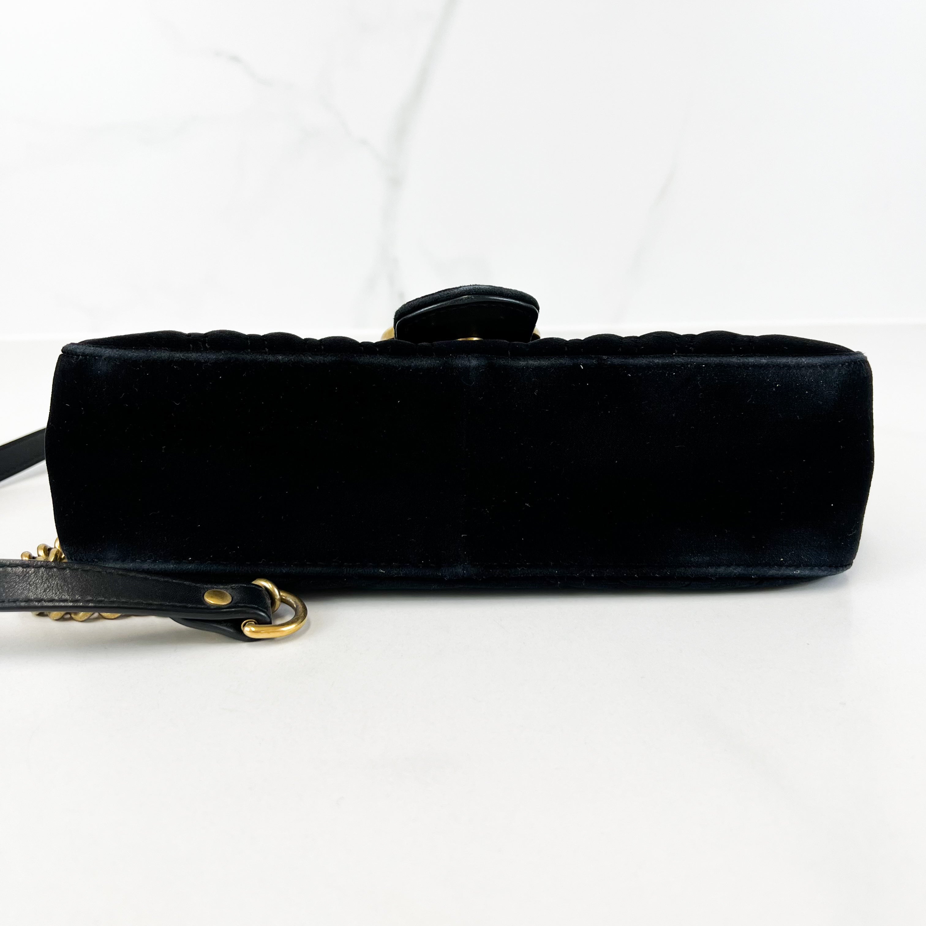 Gucci GG Marmont Matelasse Small Velvet Flap Shoulder Bag Black