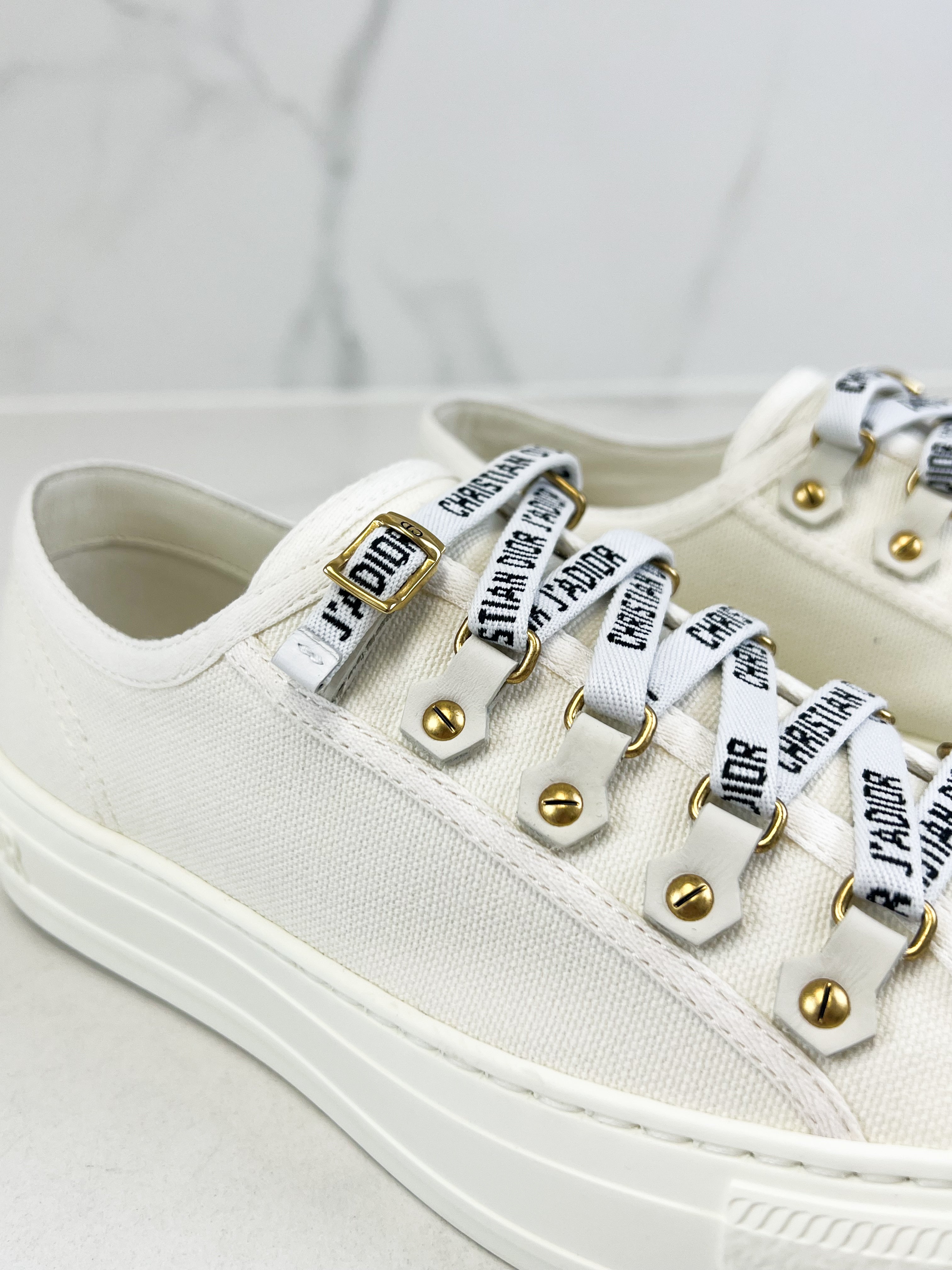 Christian Dior Walk'n'Dior Sneaker Size 37.5