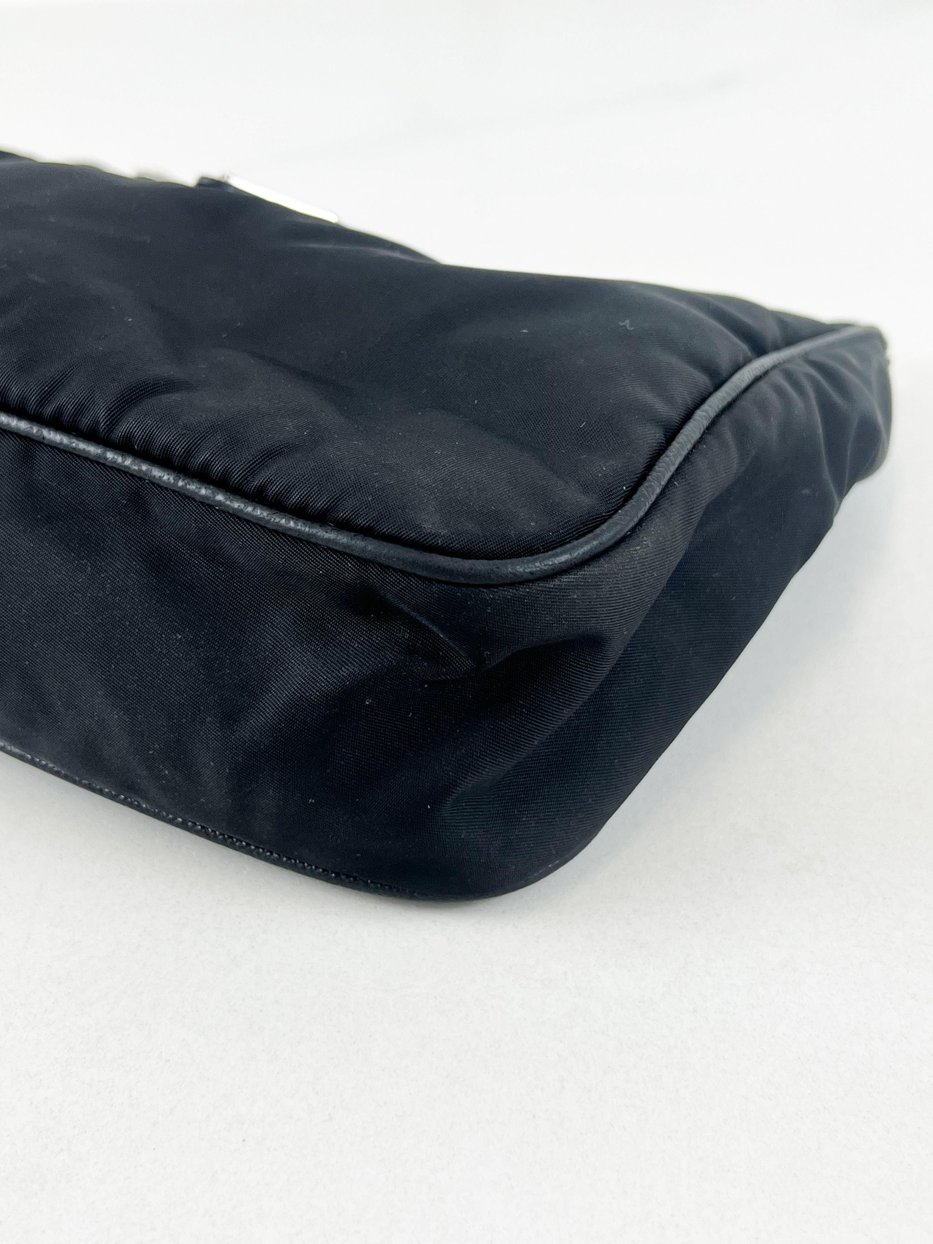 Prada Nylon Re-Edition 2005 in Black