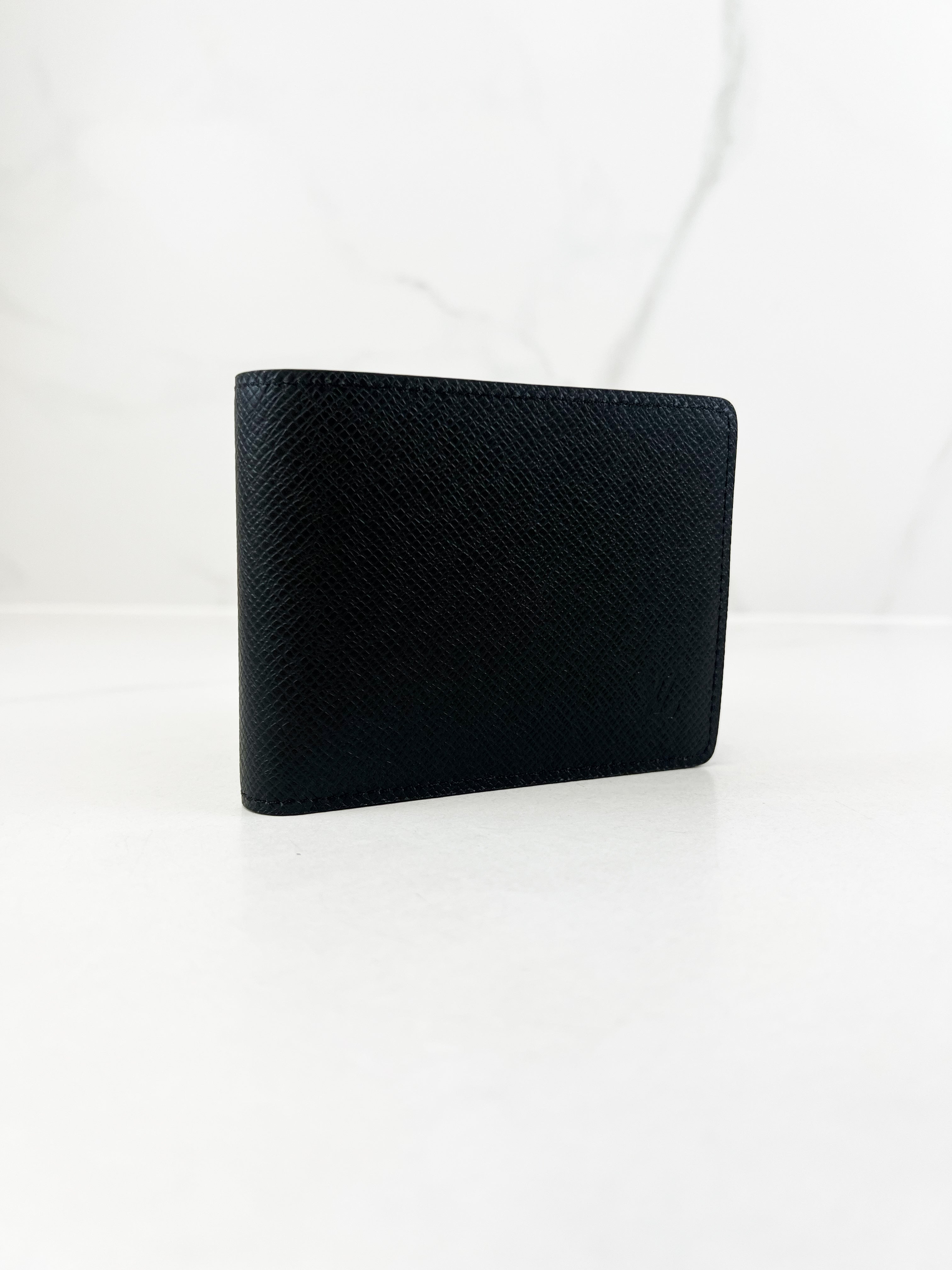 Louis Vuitton Multiple Mens Wallet