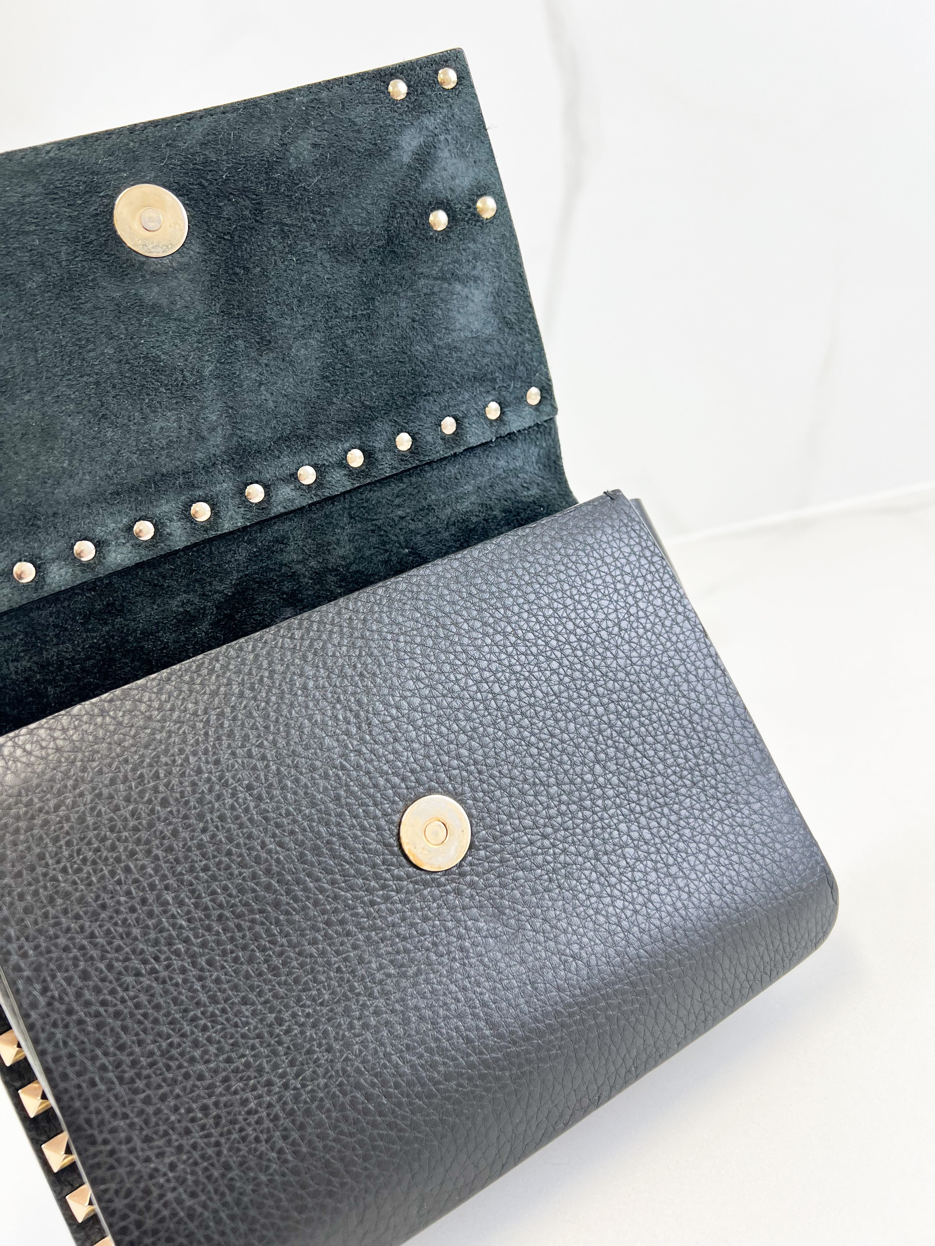 Valentino Garavani Grained Rockstud Shoulder Bag