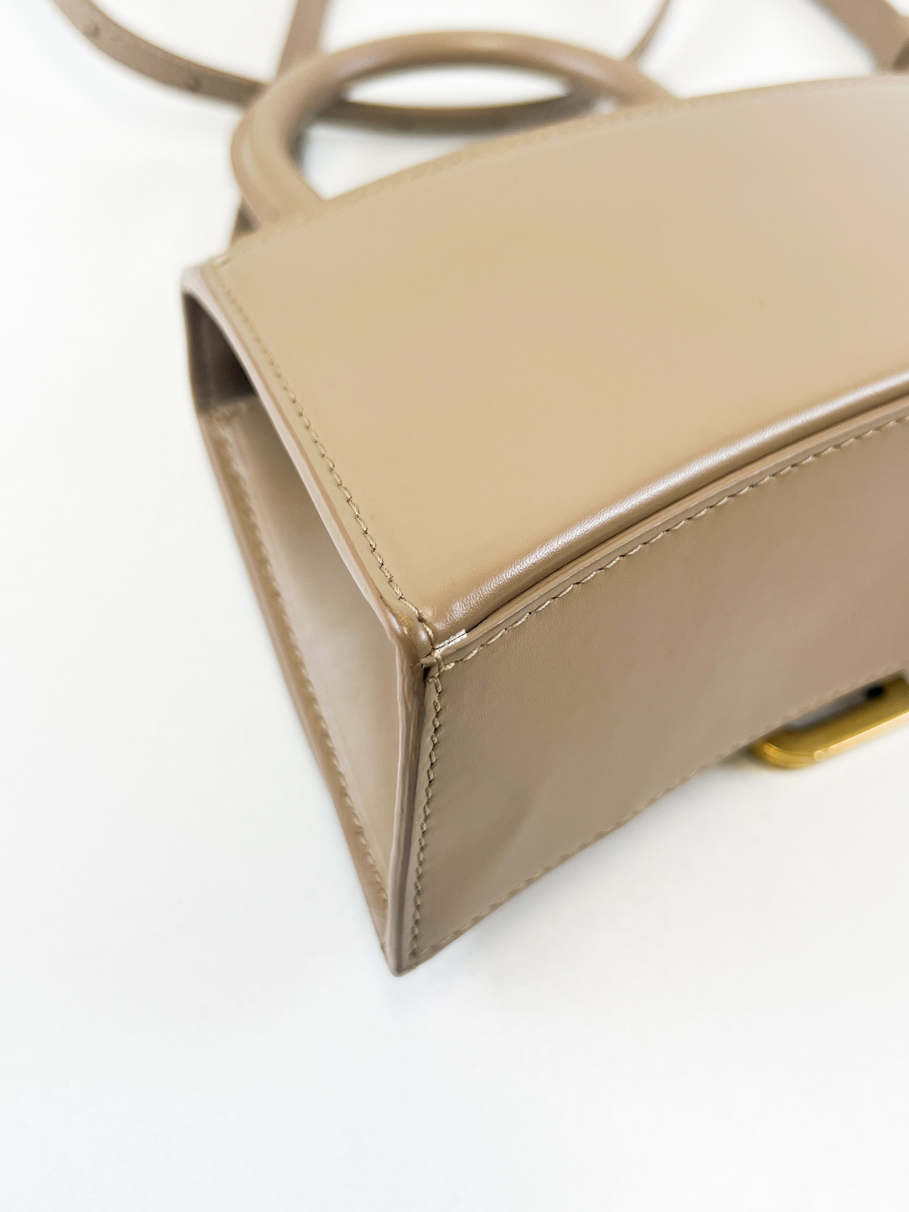 Balenciaga Small Hourglass Beige