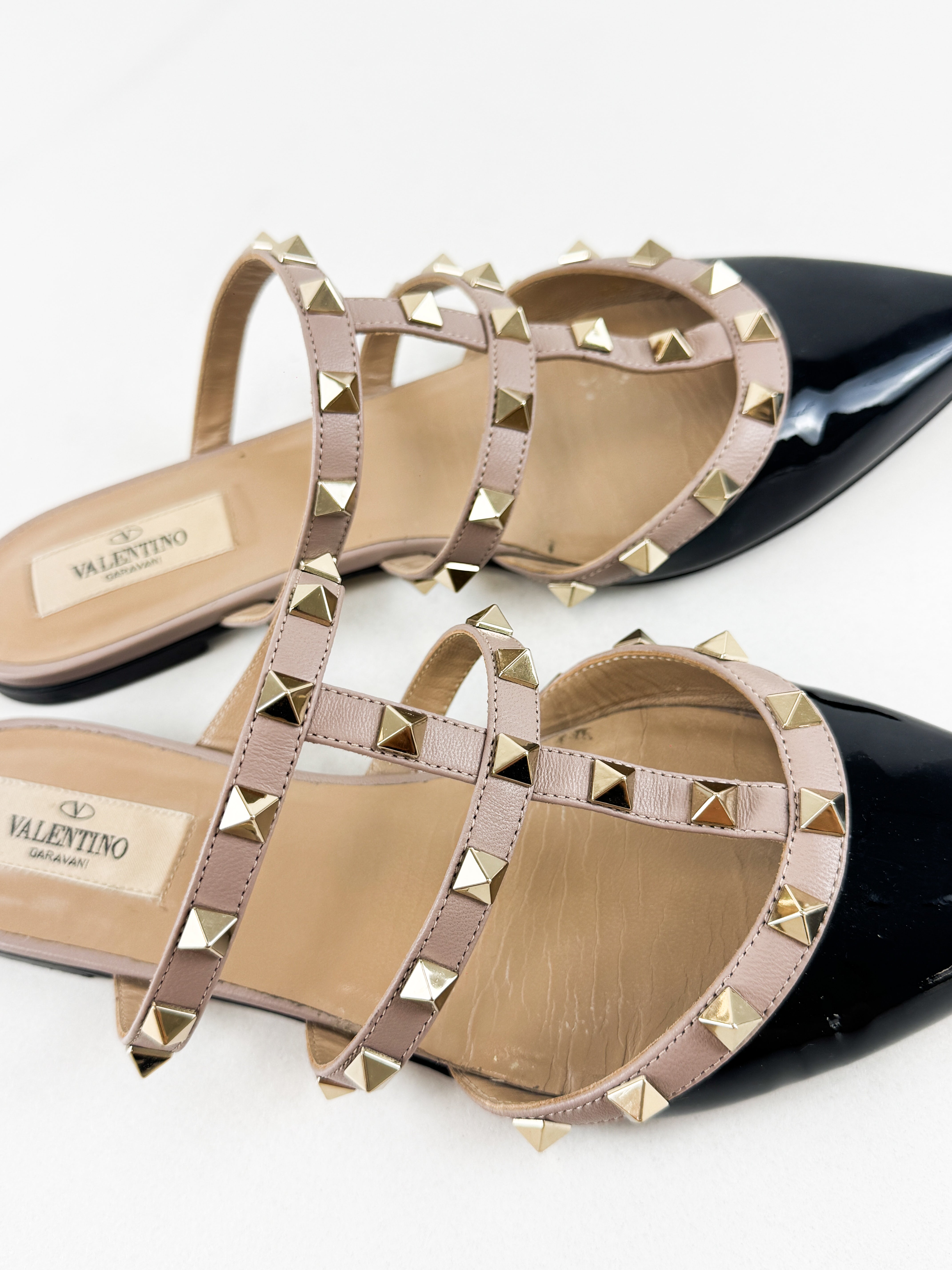 Valentino Garavani Rockstud Flat Mule Size 37