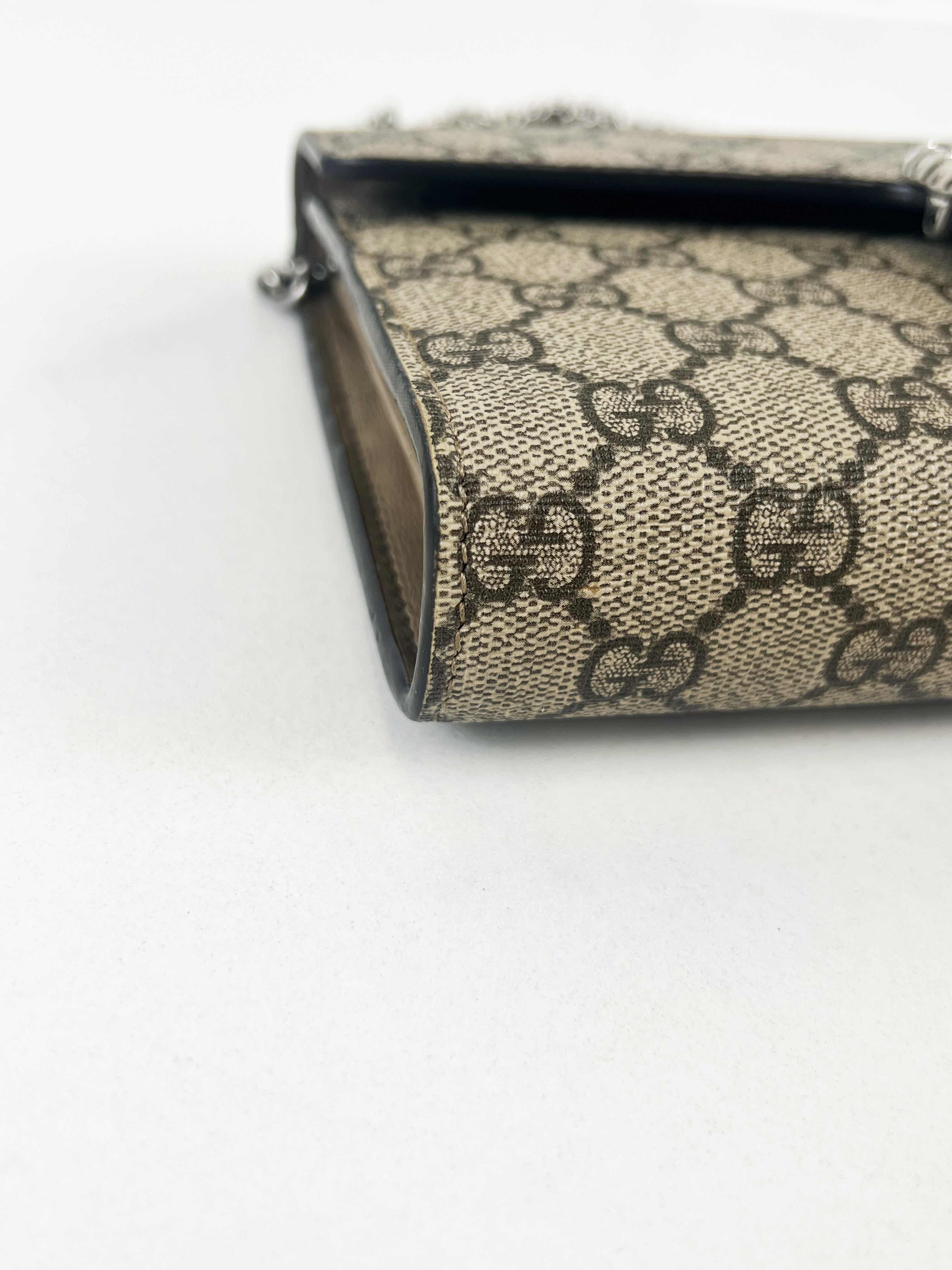 Gucci Dionysus GG Supreme Chain Wallet
