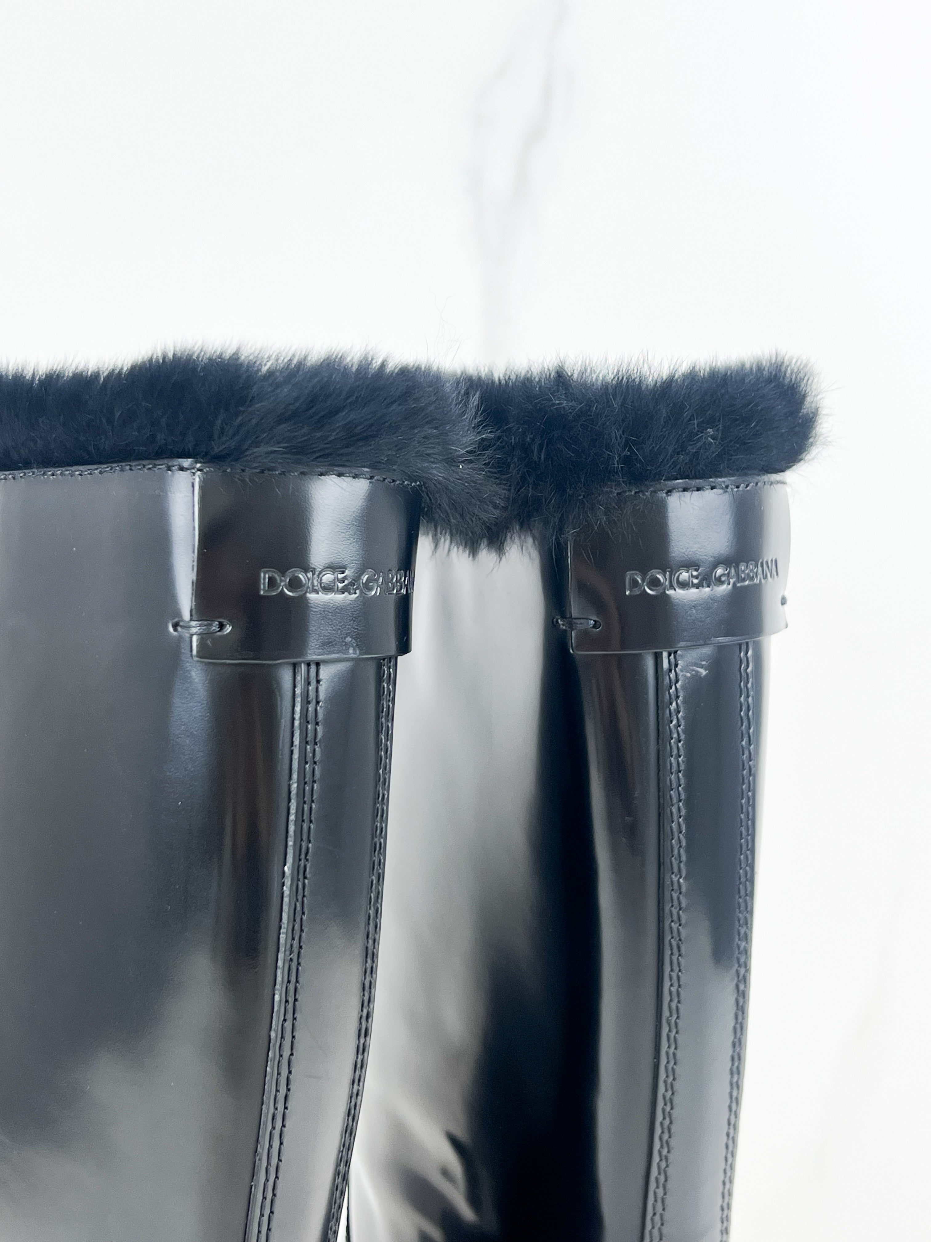 Dolce & Gabbana Black Shiny Leather Boots with Fur detail