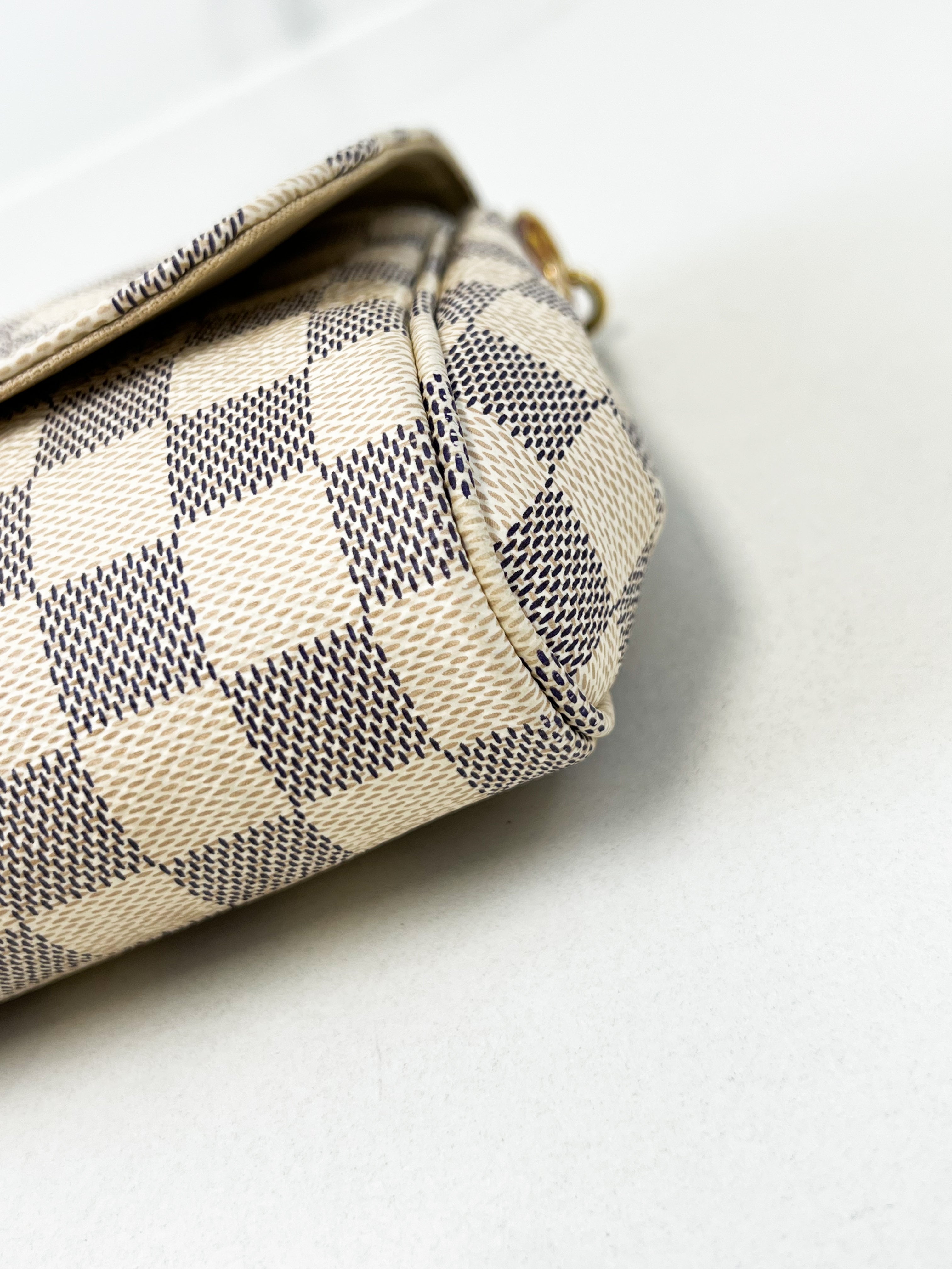 Louis Vuitton Damier Azur Favourite MM