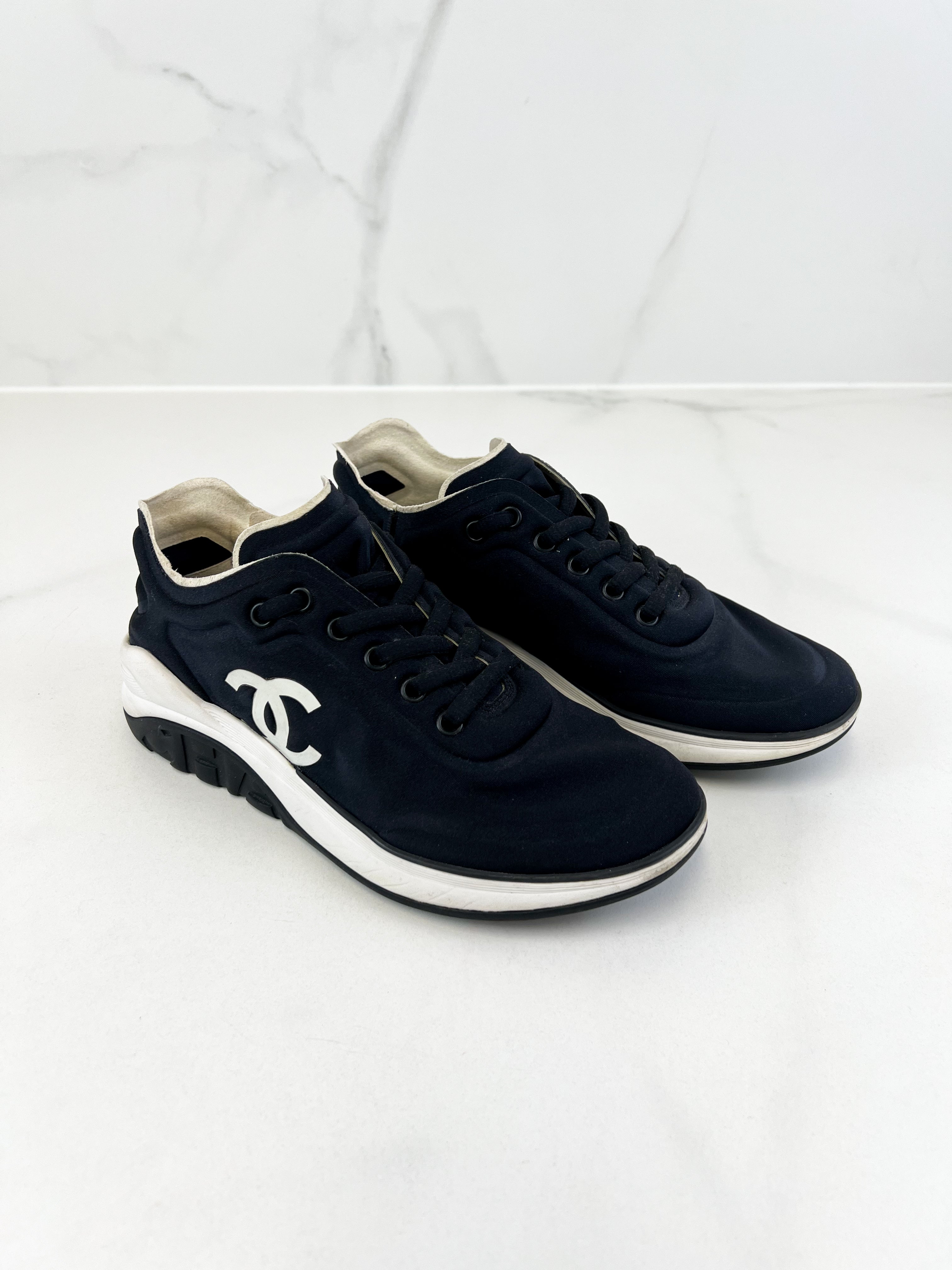 Chanel Black & White Low Top CC Sneaker Size 36