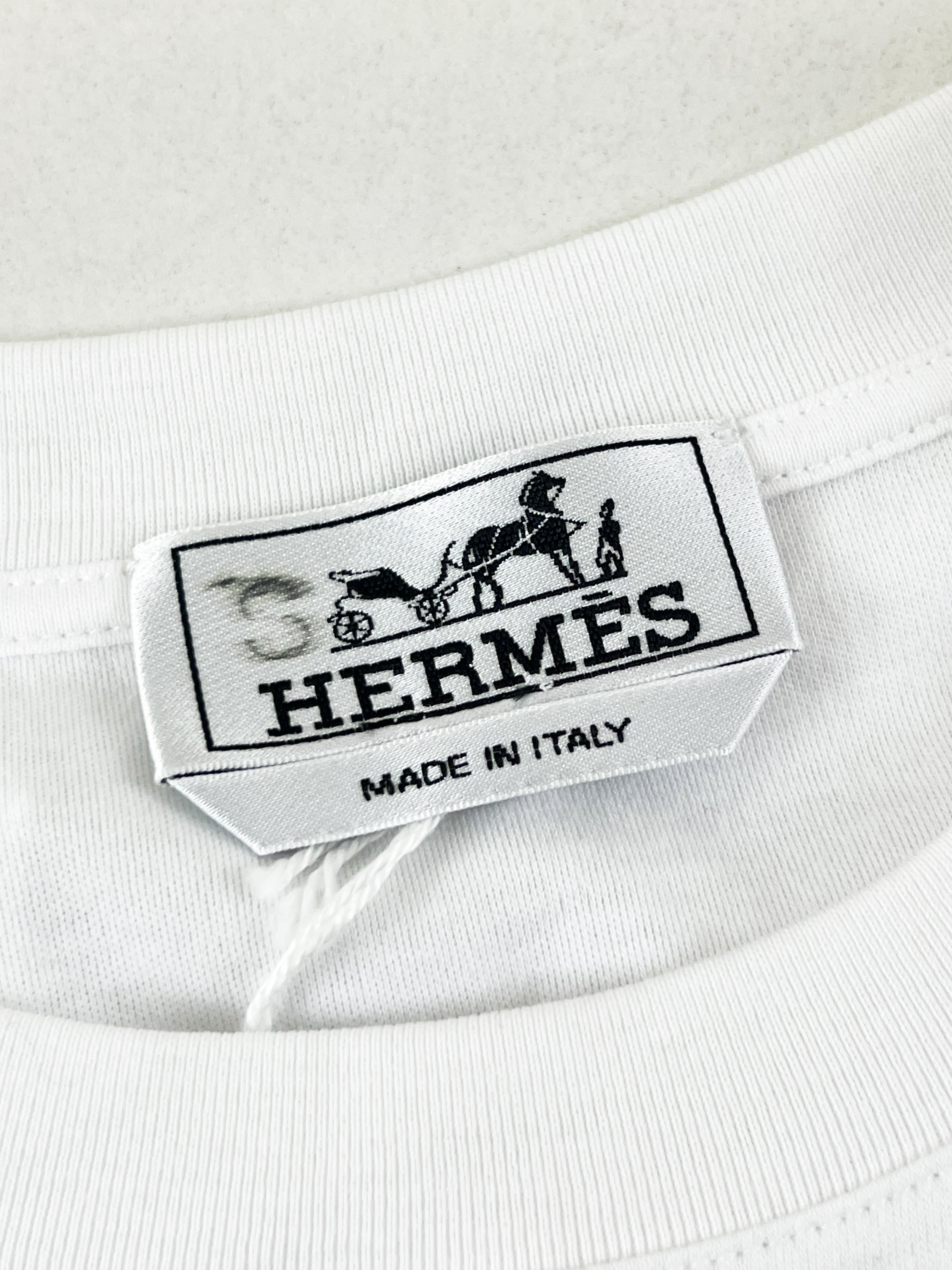 Hermes White T-Shirt Size 2XL