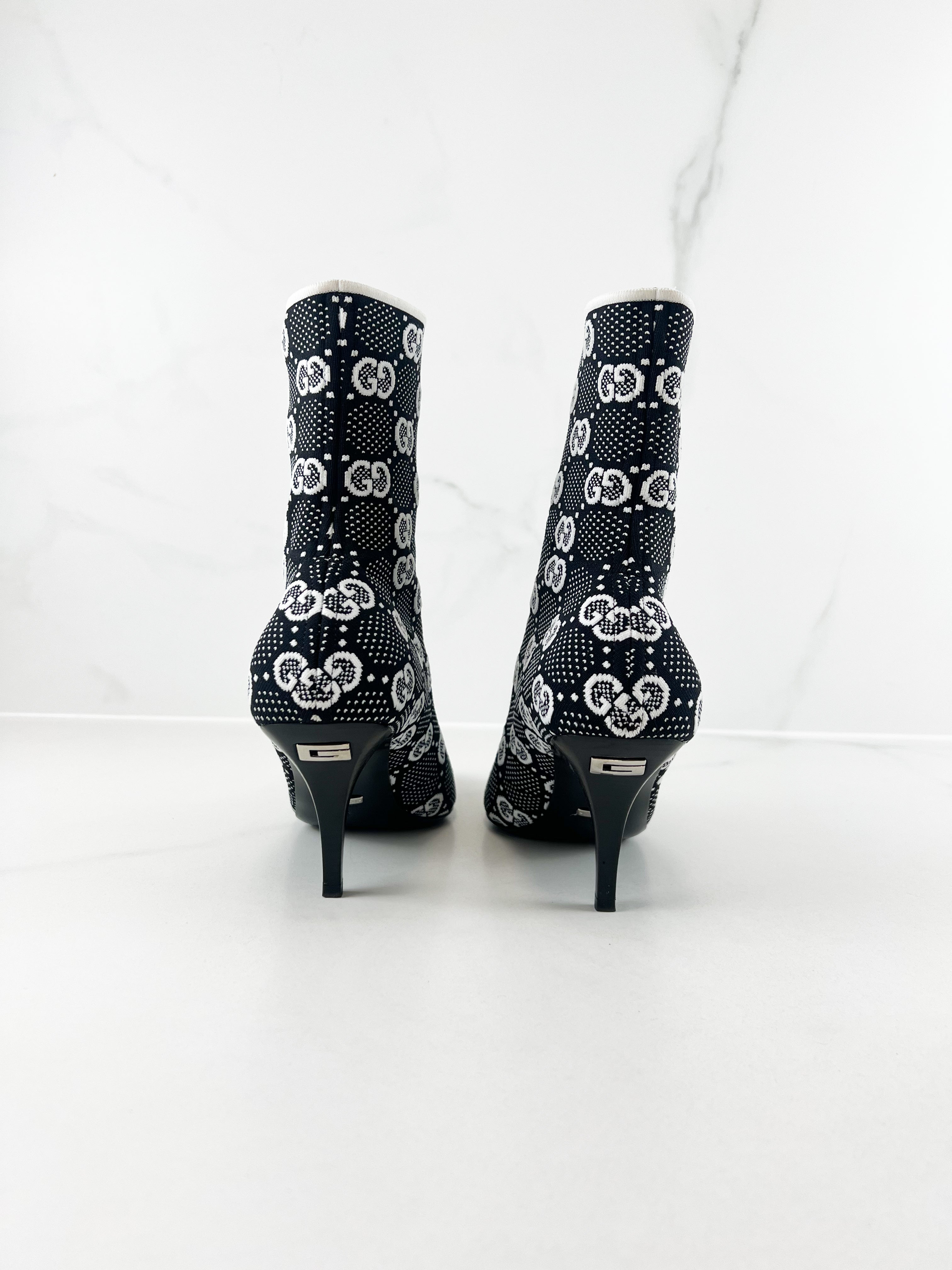Gucci GG Logo Knit Ankle Boots in Black & White Size 39