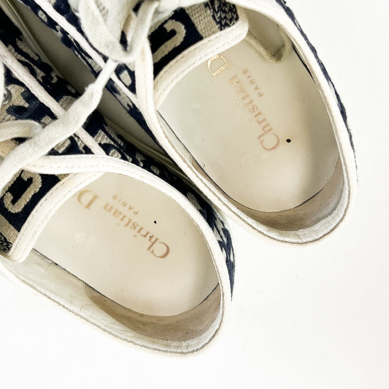 Christian Dior Walk'n'Dior Oblique Sneaker Size 38