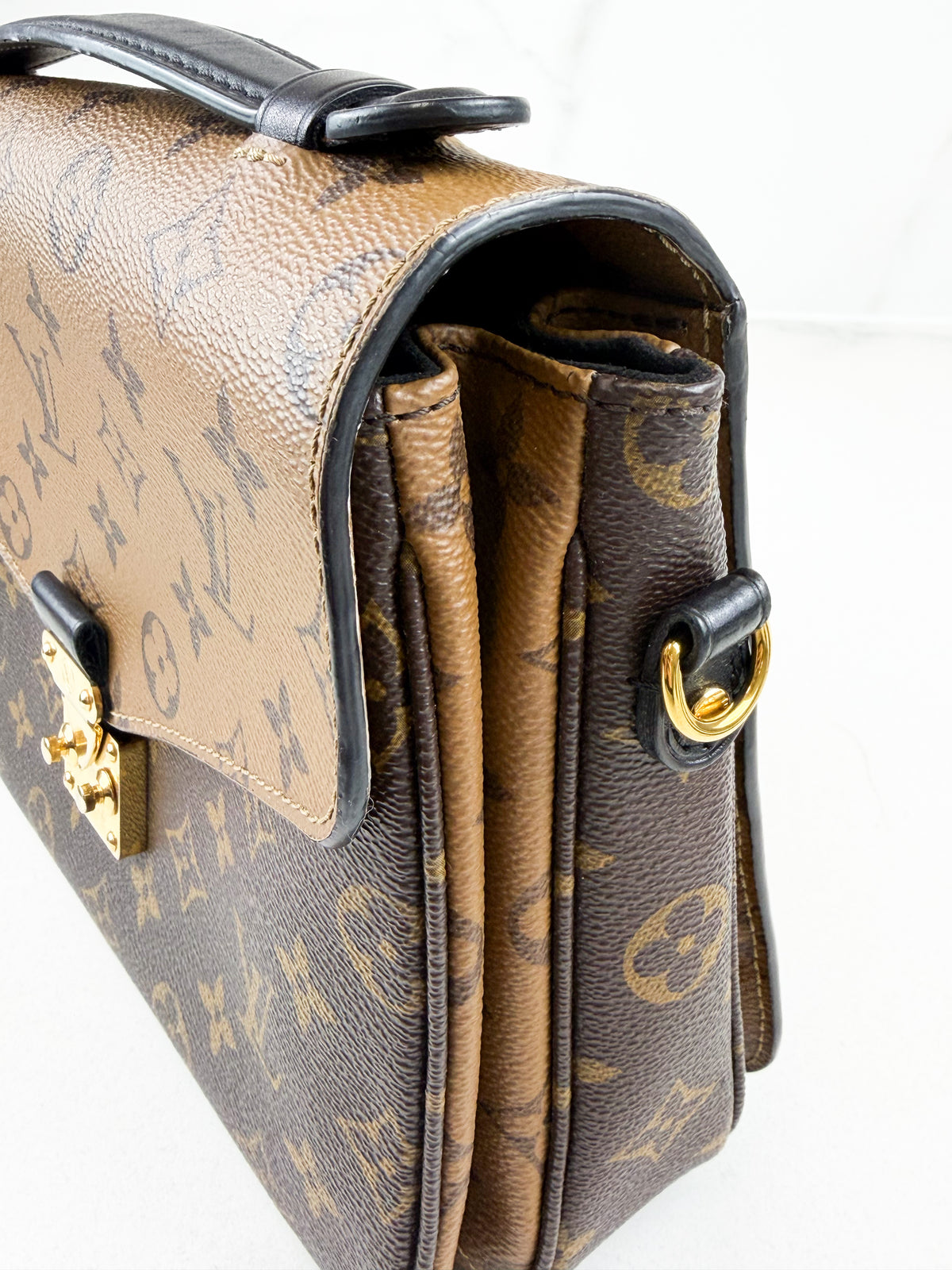 Louis Vuitton Monogram Reverse Pochette Metis