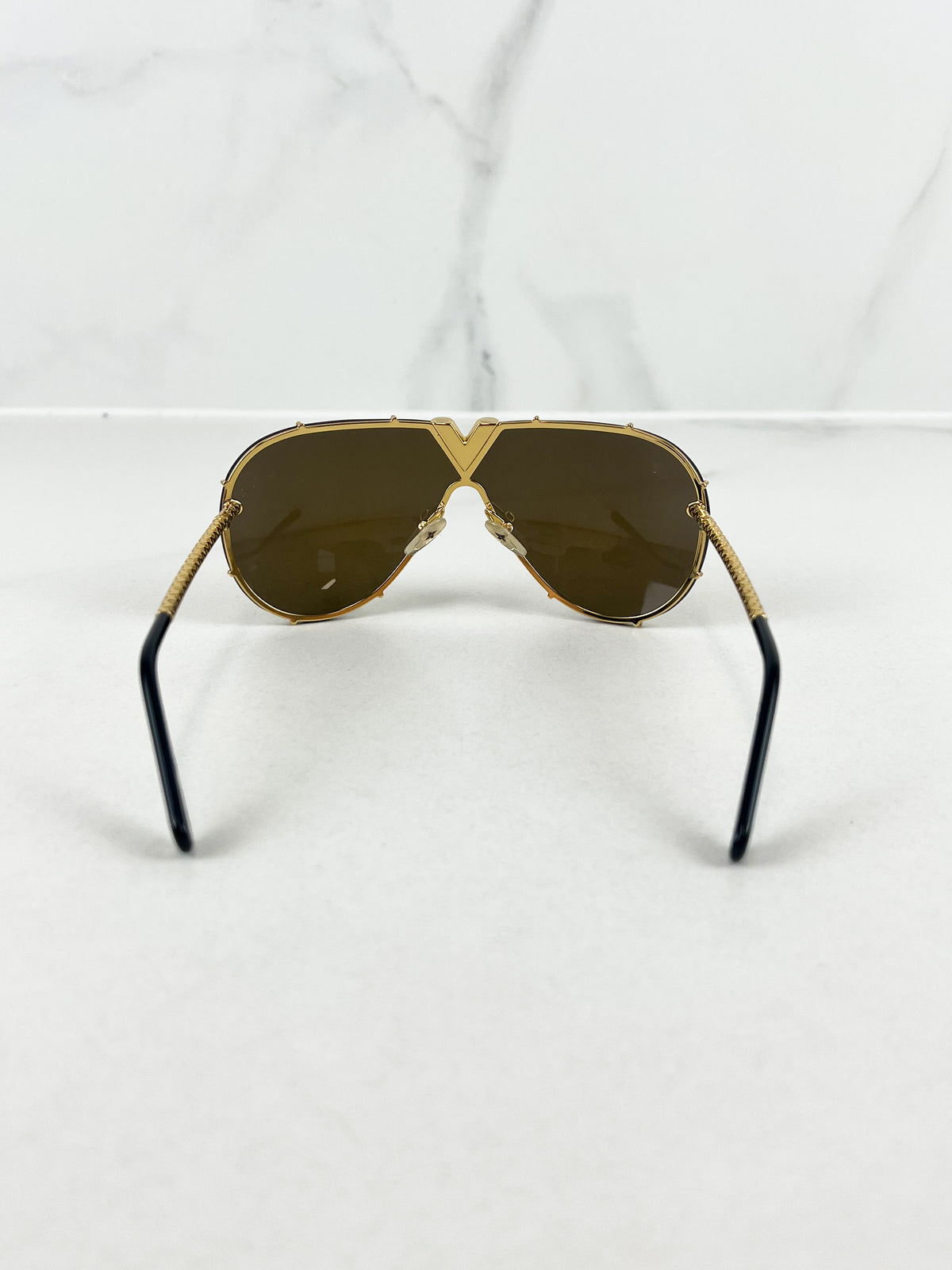 Louis Vuitton Drive Gold Tone Sunglasses RG0188