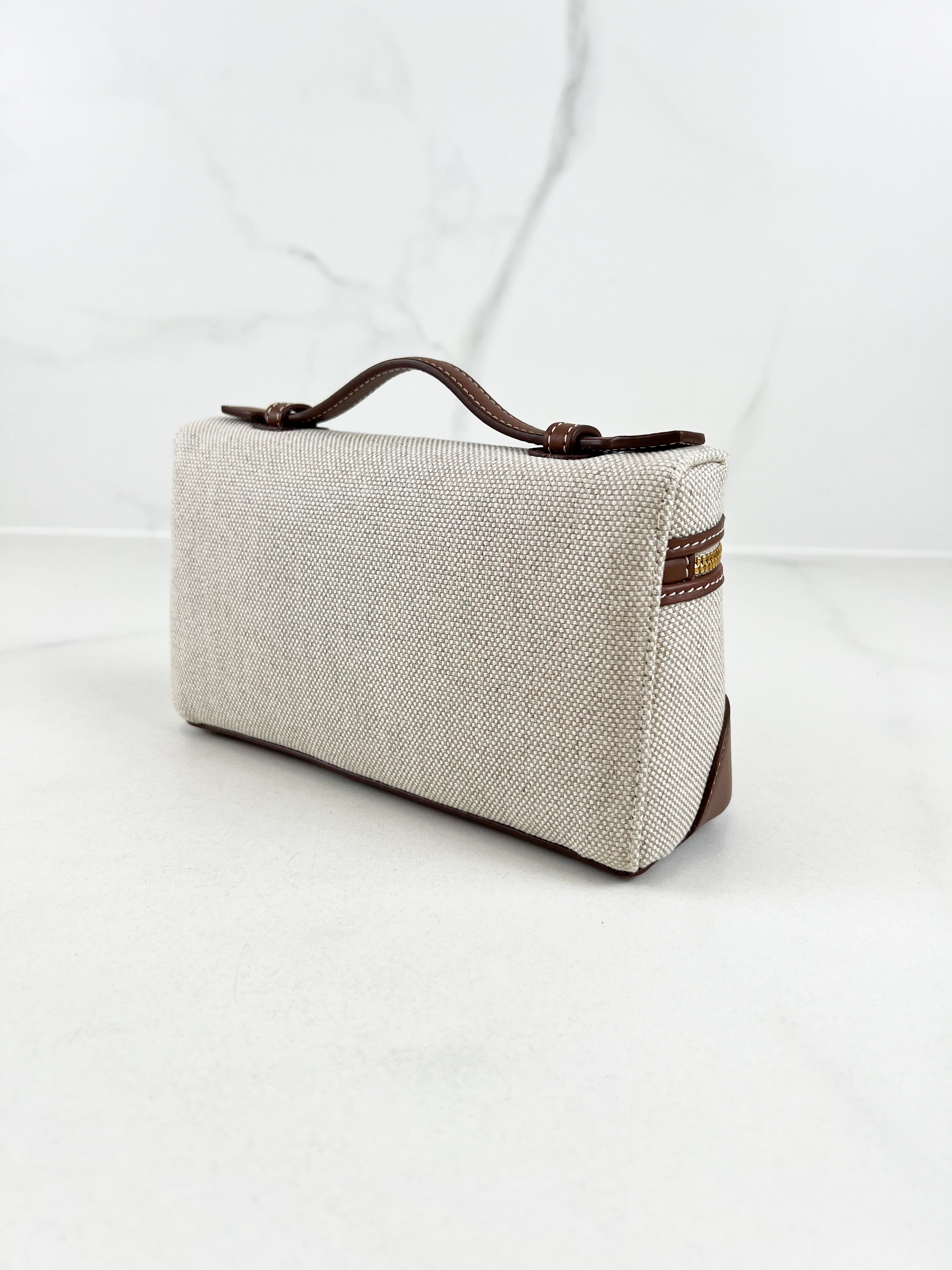 Loro Piana Extra Pocket L19 Beige Canvas