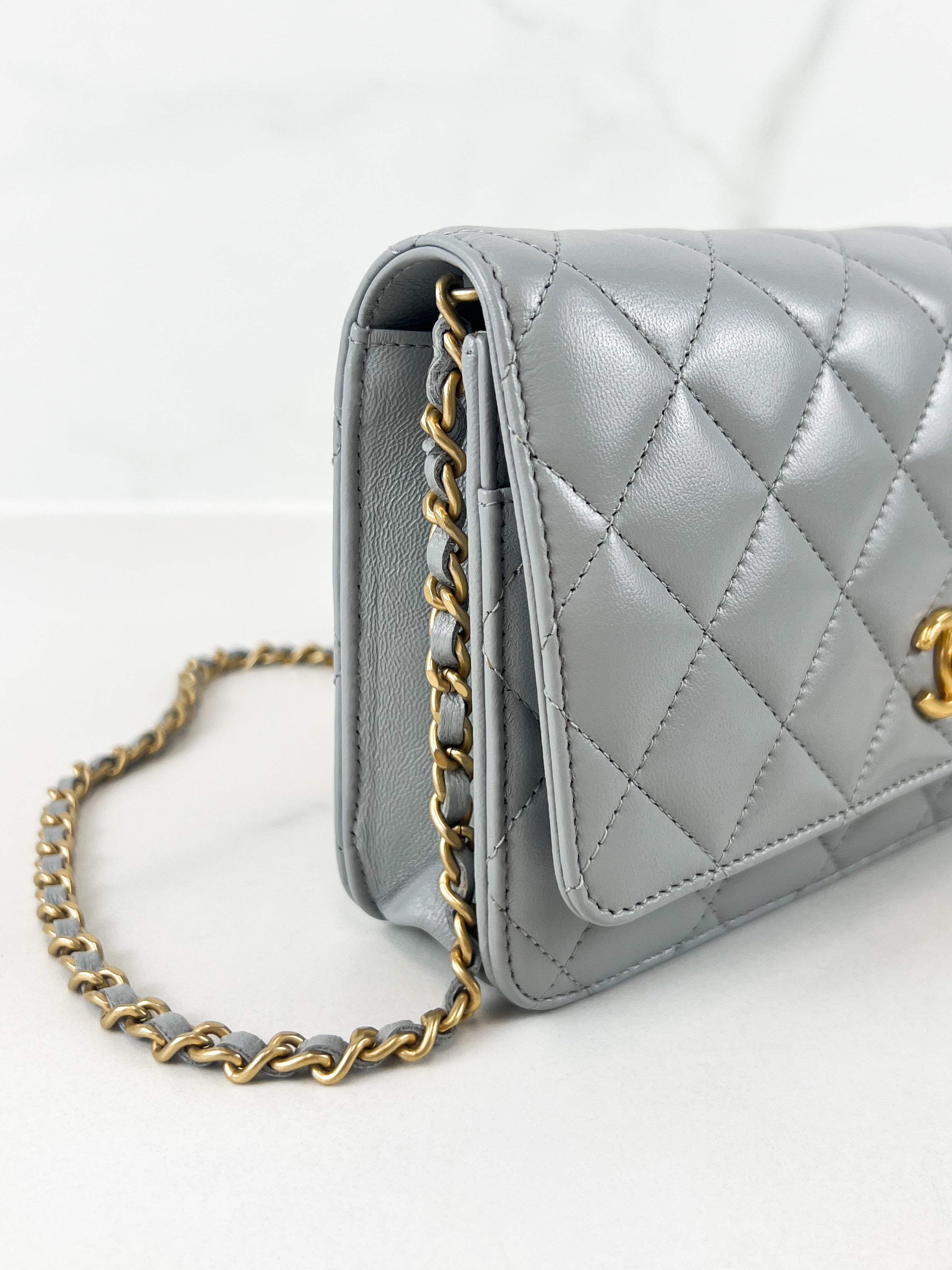 Chanel Grey Lambskin Pearl Crush WOC