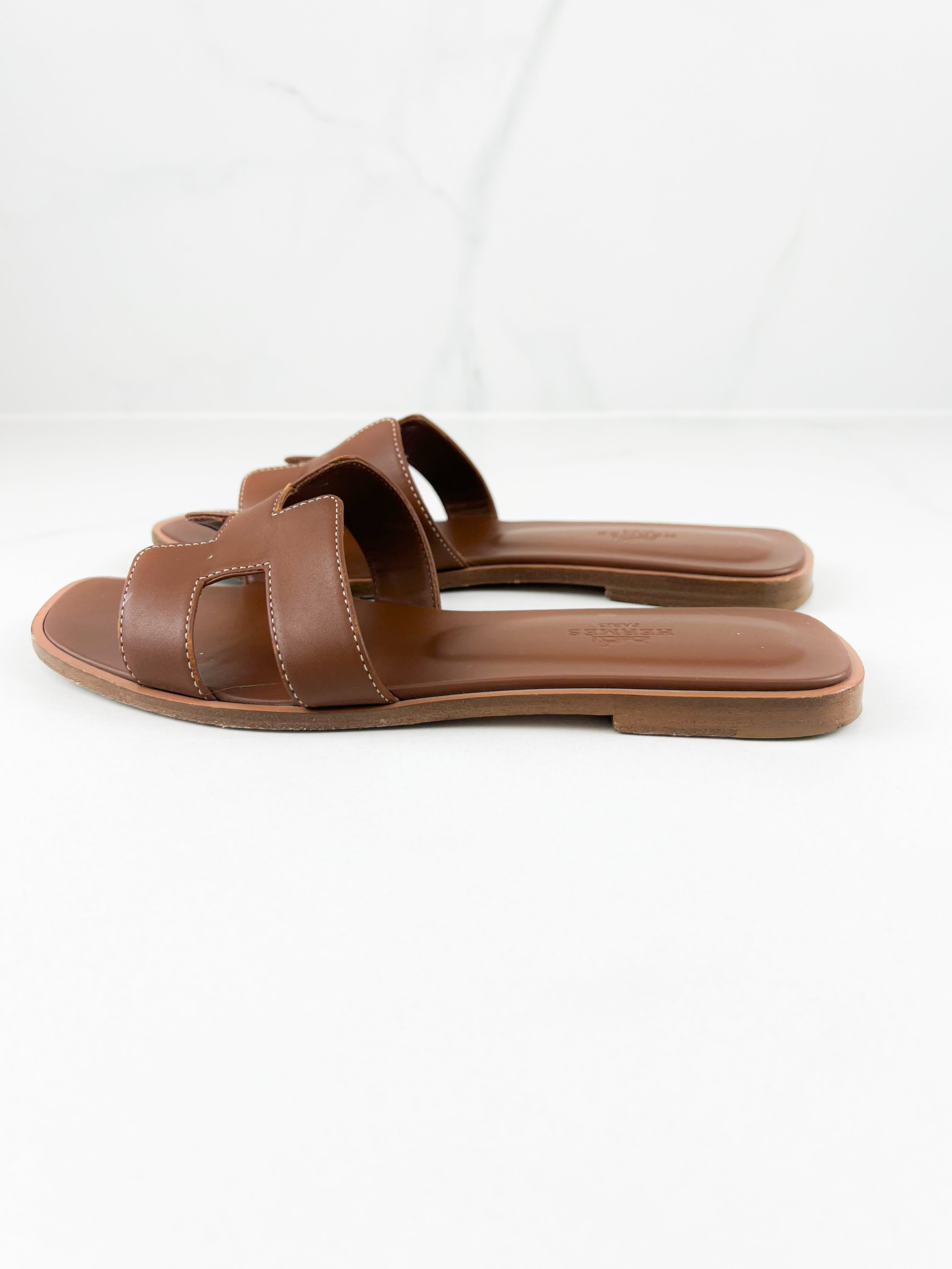 Hermes Oran Sandal in Gold Calfskin 38