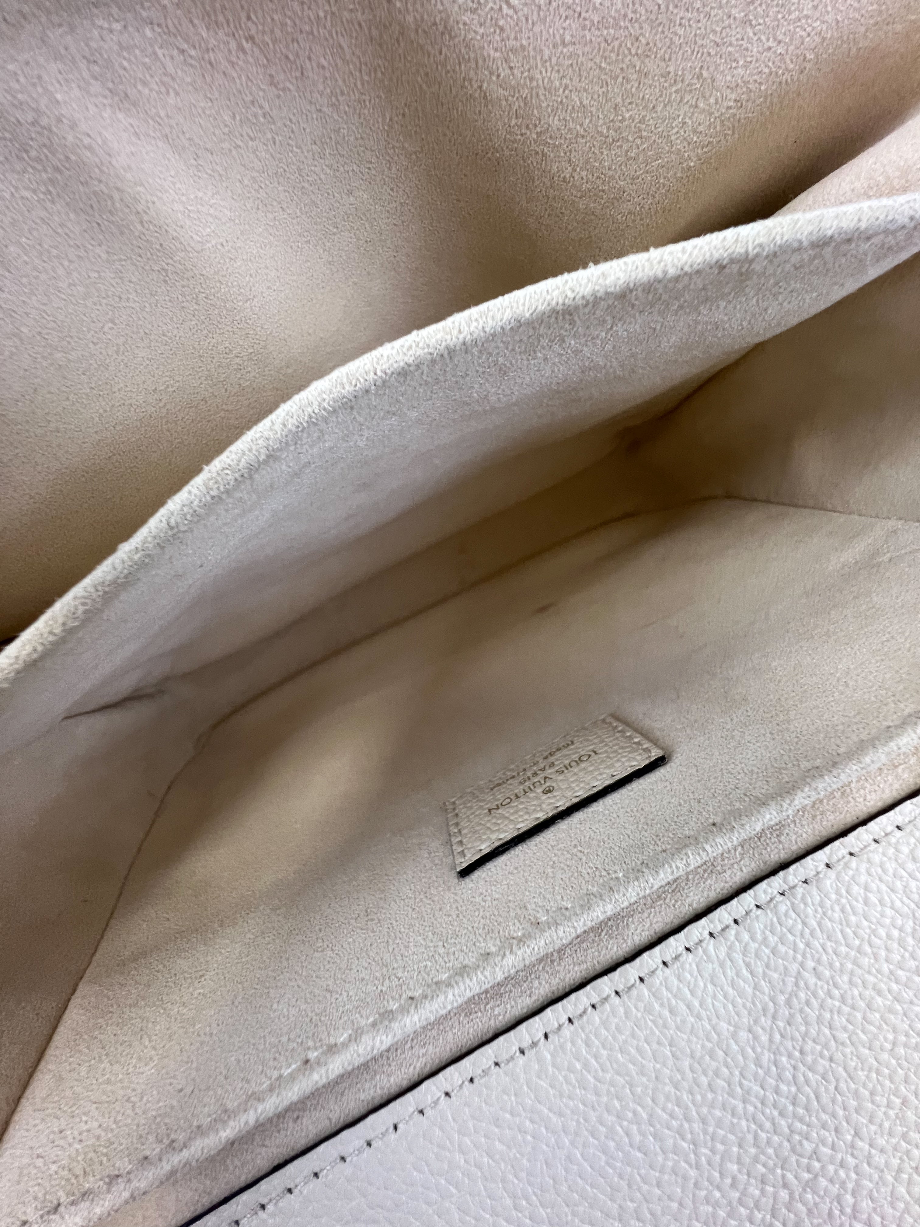 Louis Vuitton White & Beige Pochette Metis