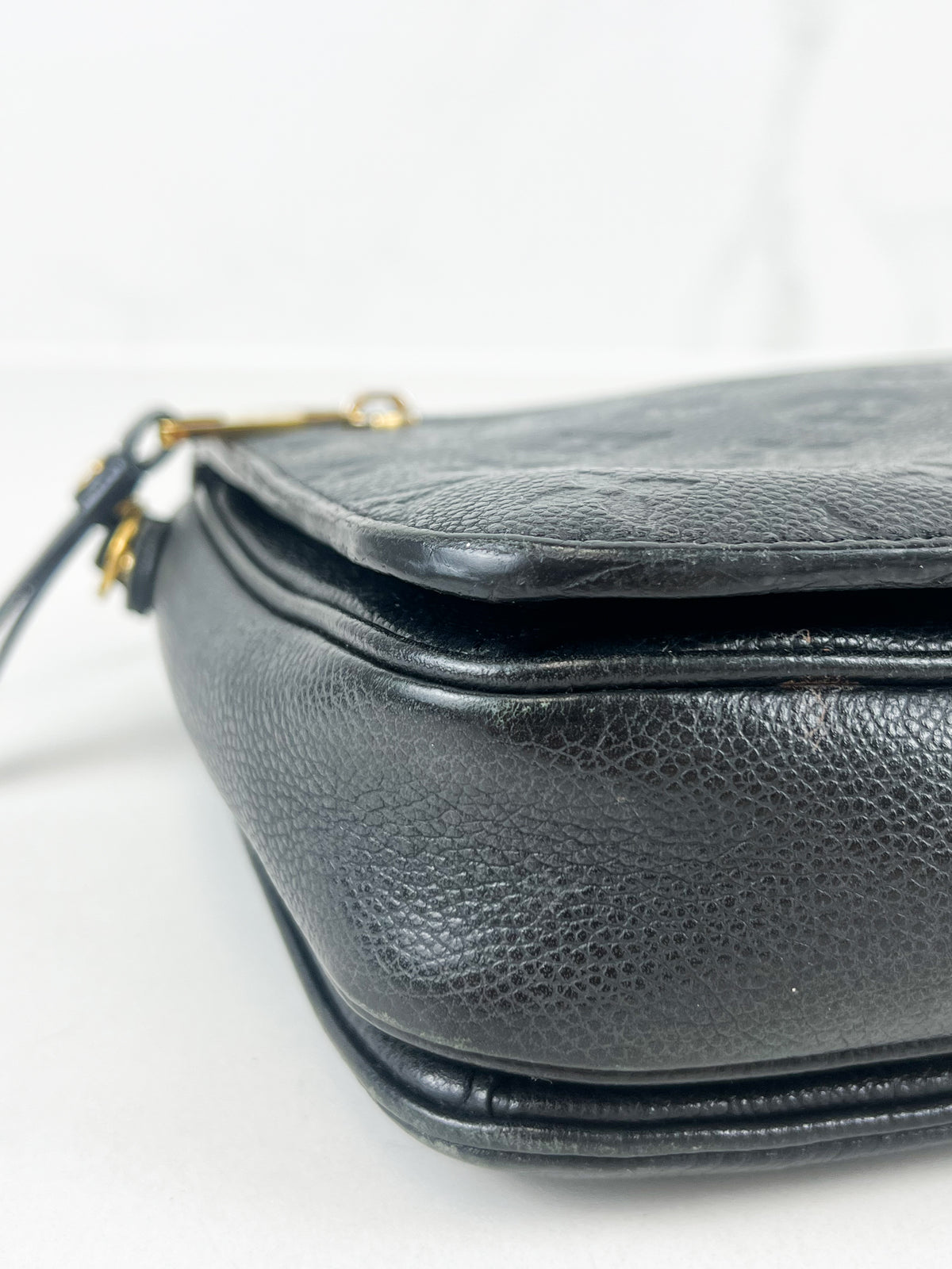 Louis Vuitton Empreinte Black Pochette Metis
