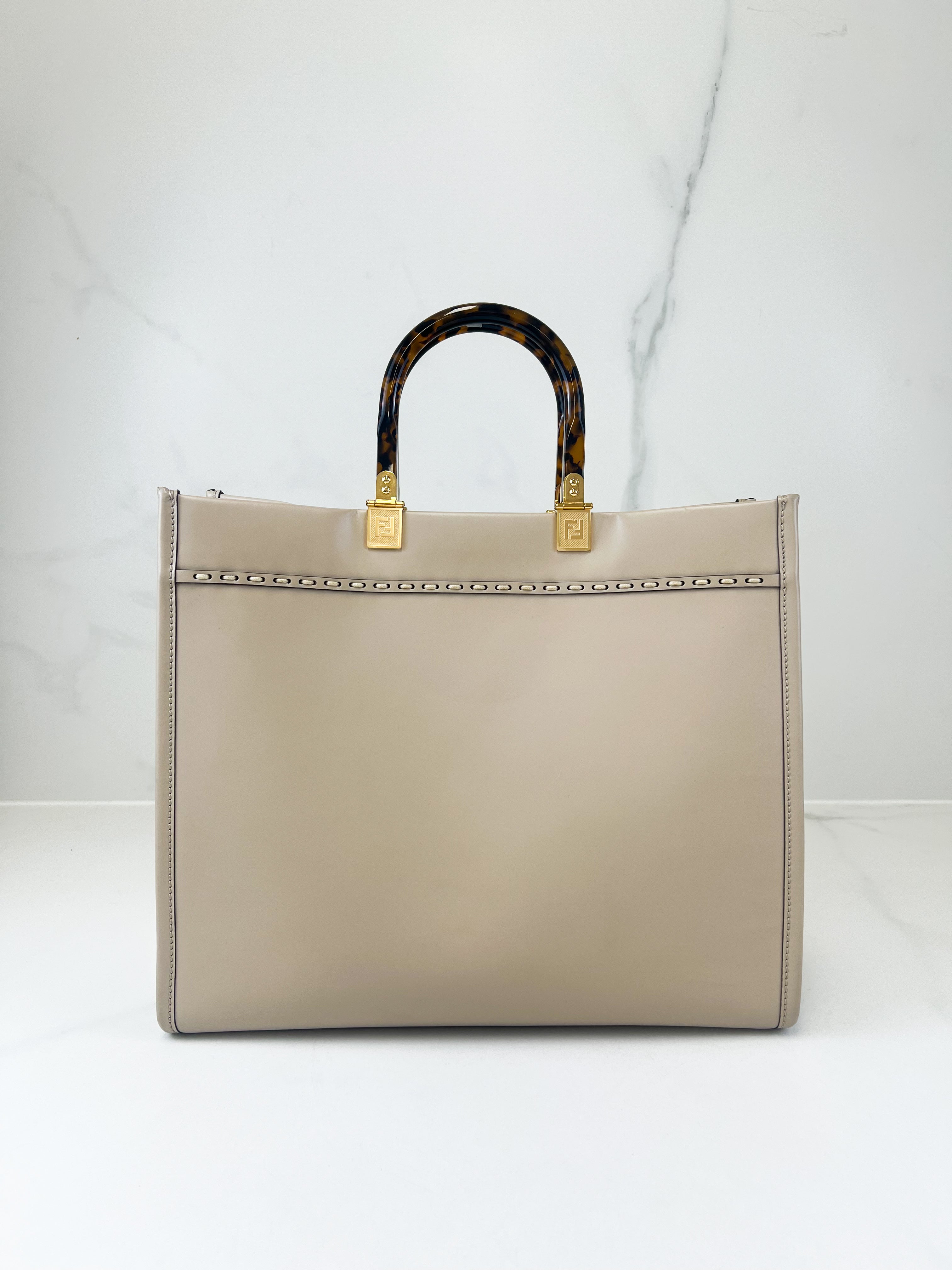 Fendi Medium Sunshine Tote Bag In Beige
