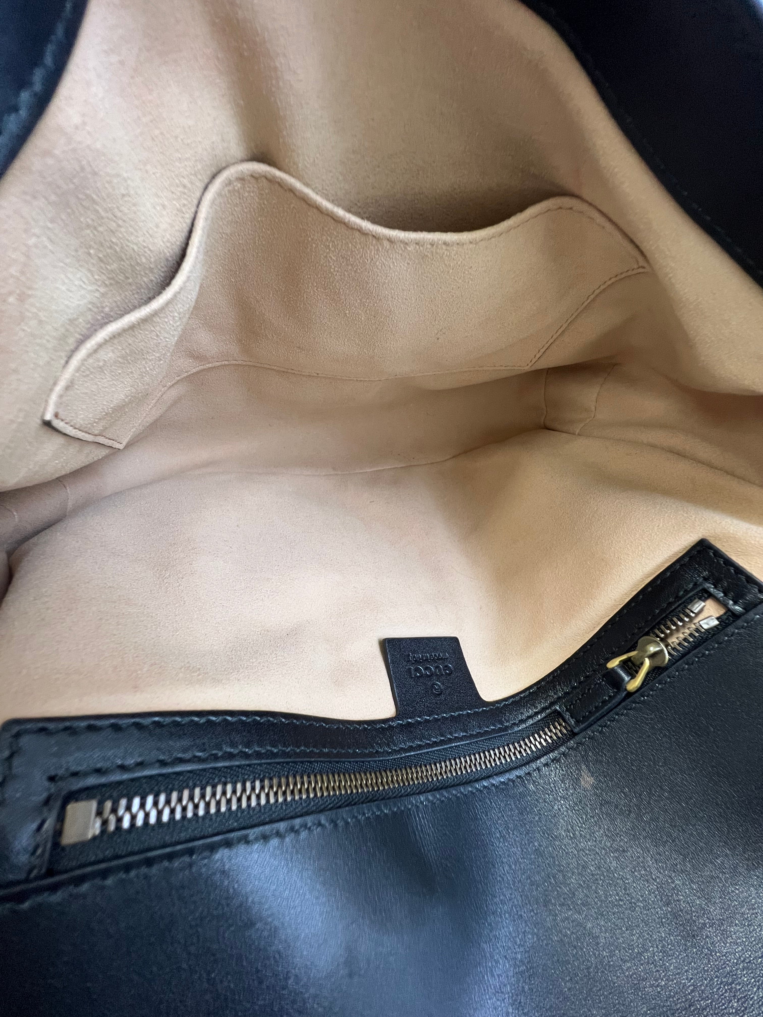 Gucci GG Marmont Matelasse Medium Black Flap Shoulder Bag