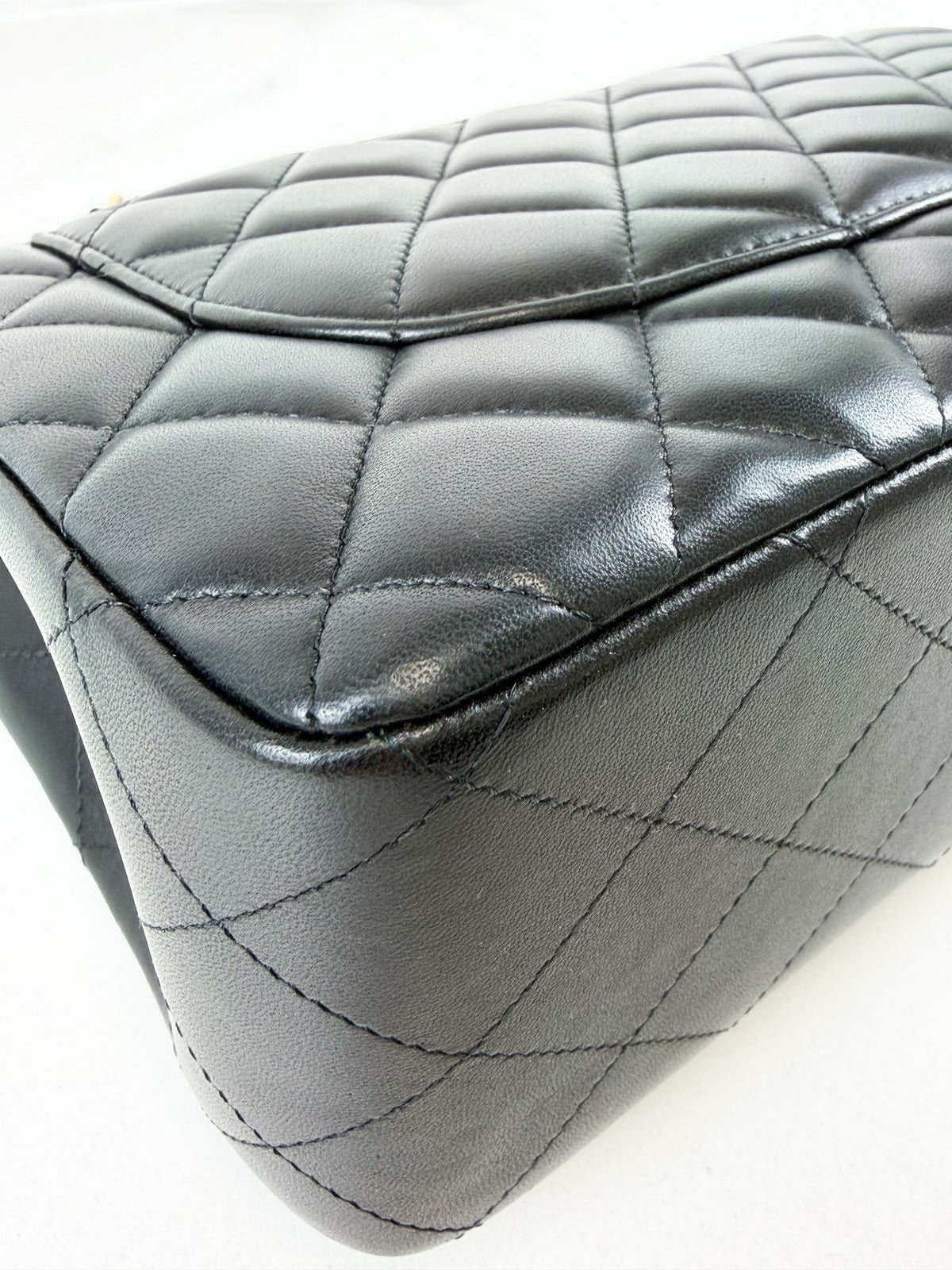 Chanel Jumbo Black Classic Double Flap Calfskin Shoulder Bag with GHW