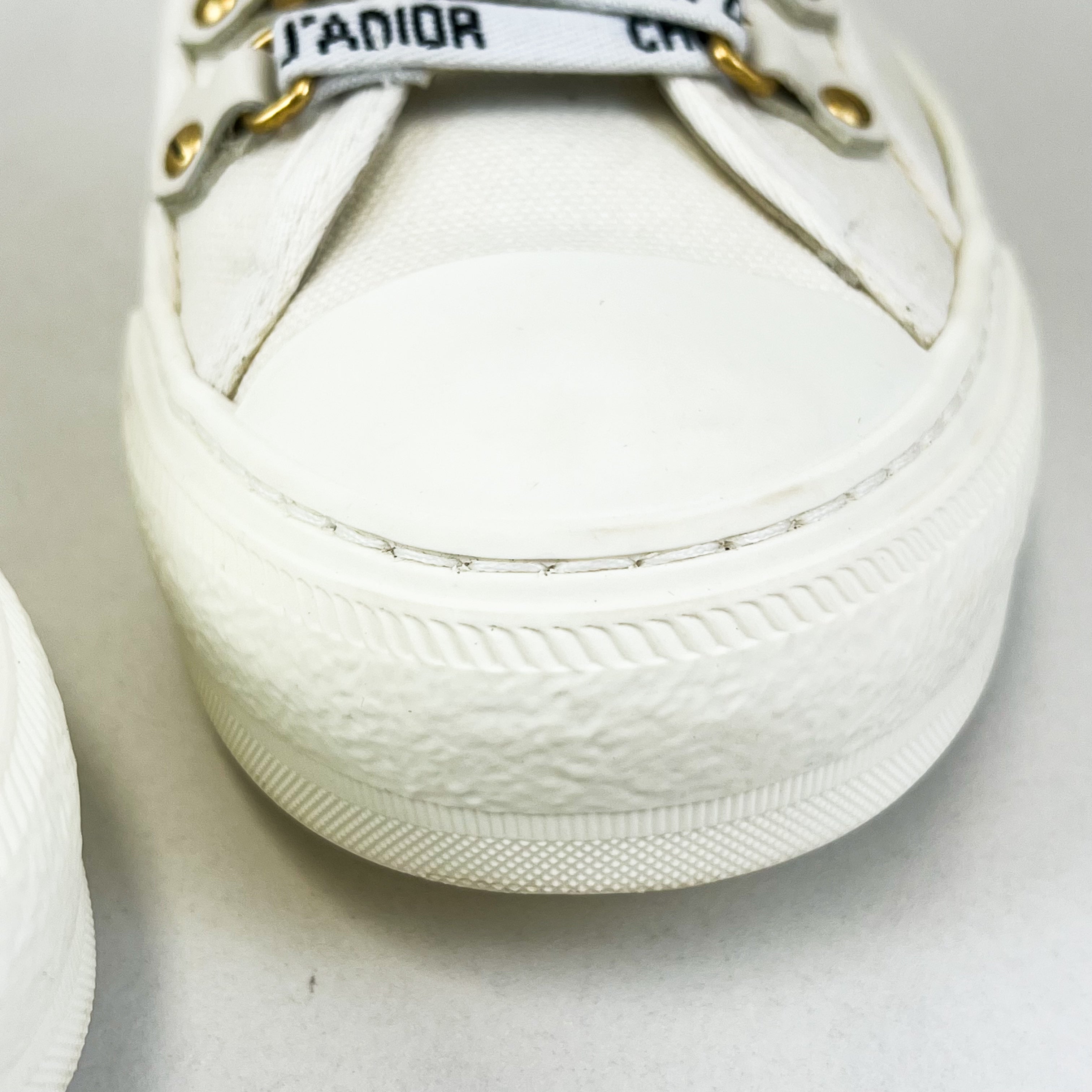 Christian Dior Walk'n'Dior Sneaker Size 39.5