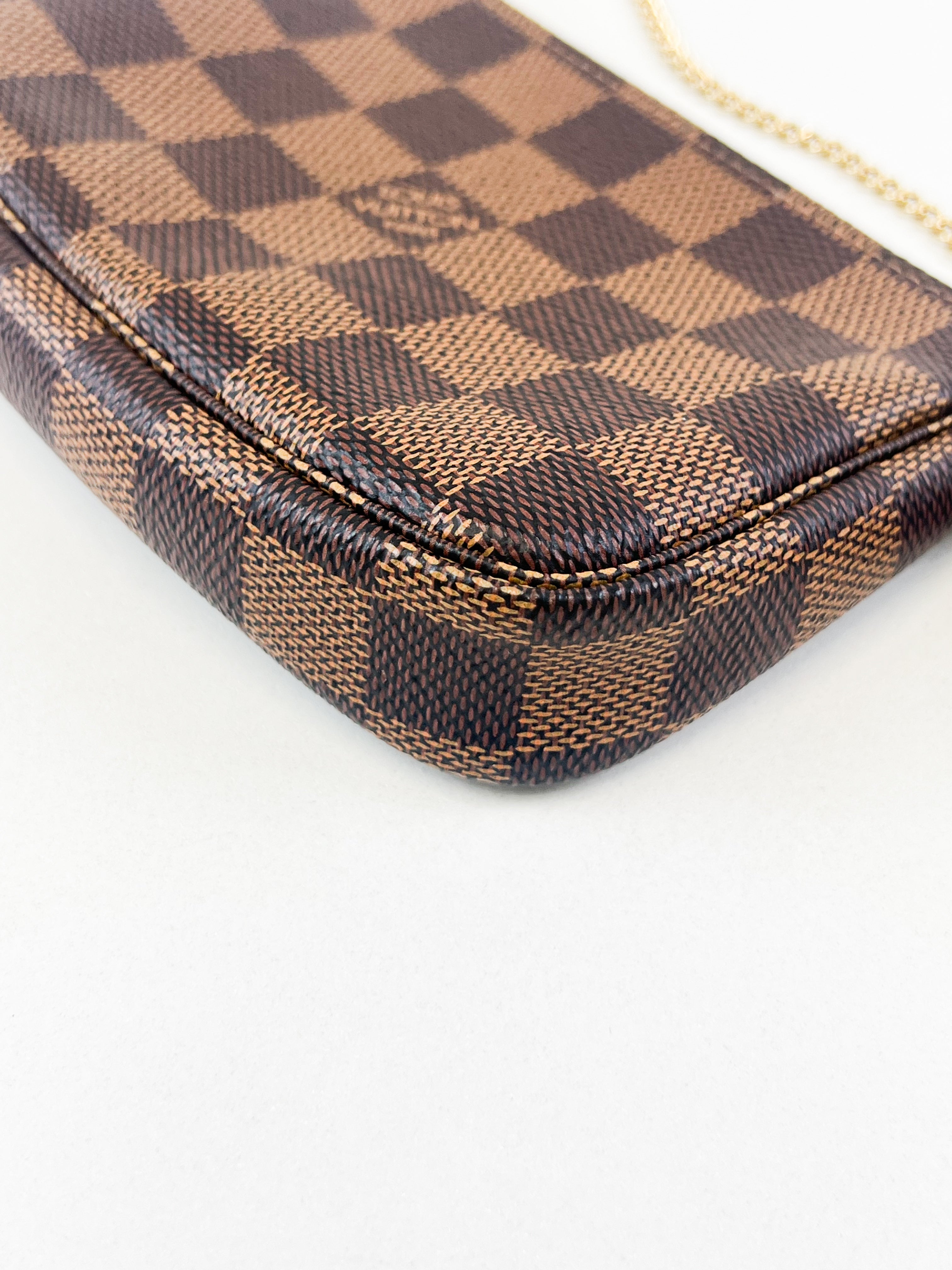 Louis Vuitton Damier Ebene Mini Pochette