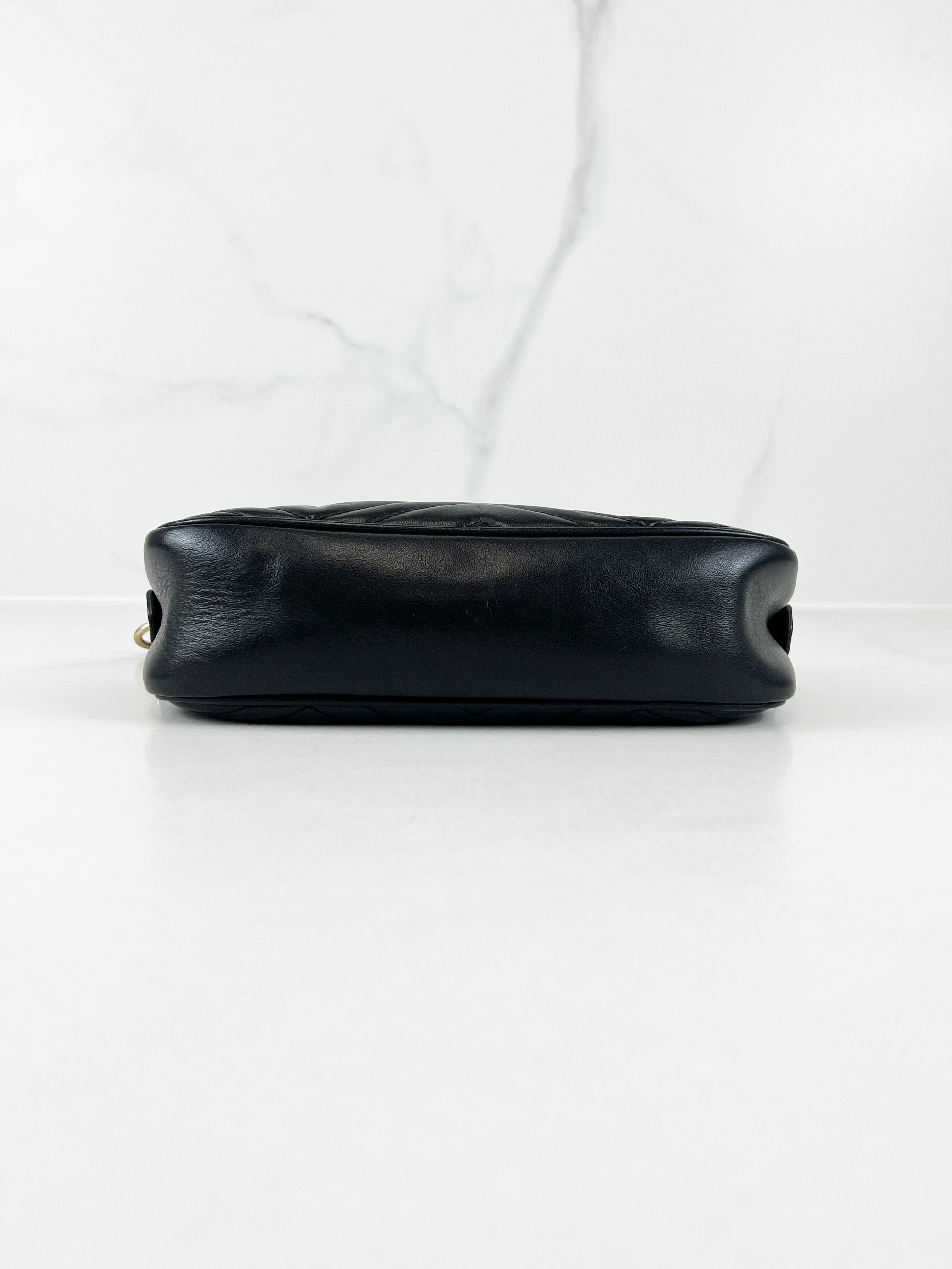 Gucci Black GG Small Marmont Shoulder Bag