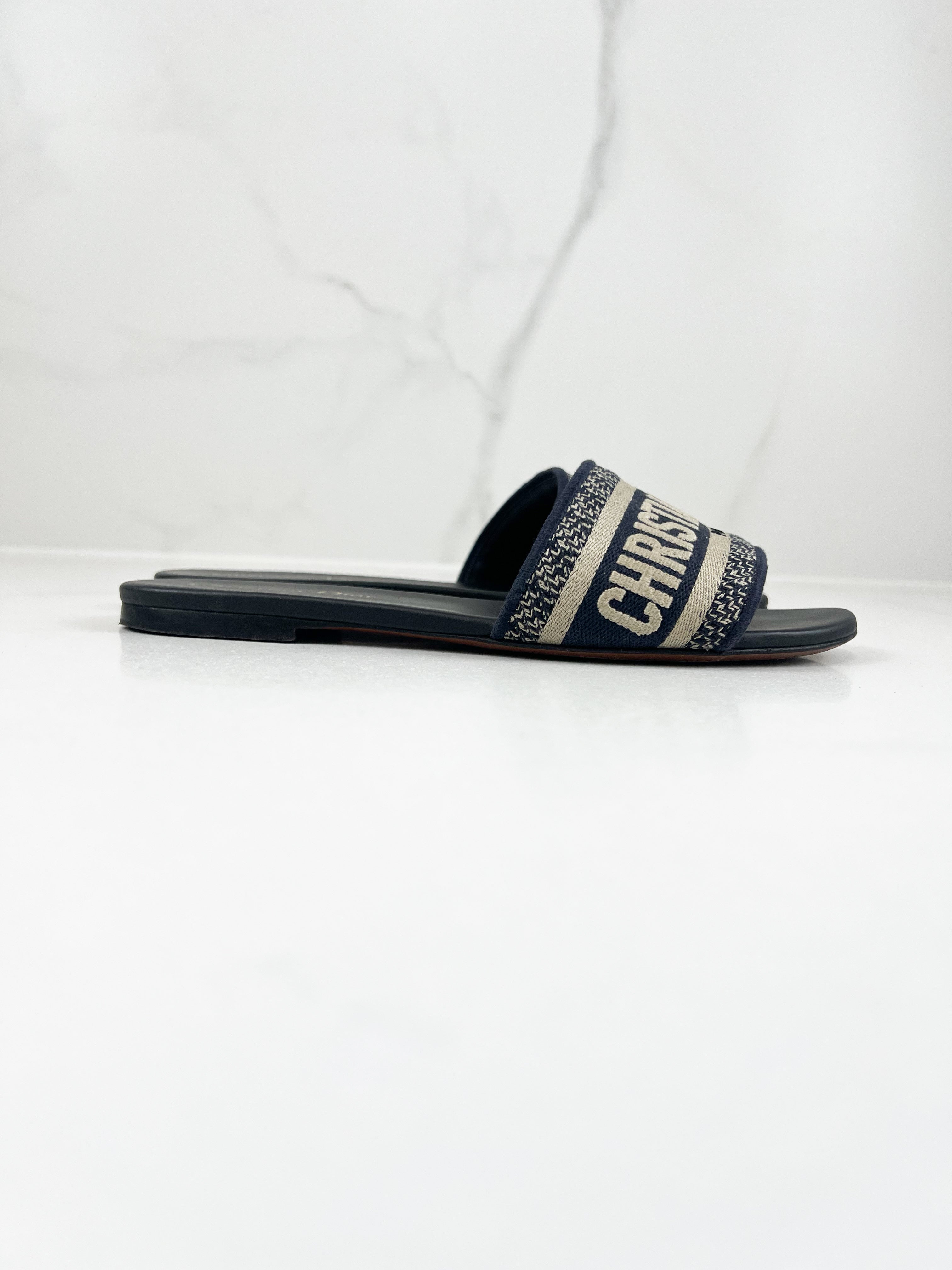 Christian Dior Navy Dway Slides Size 37