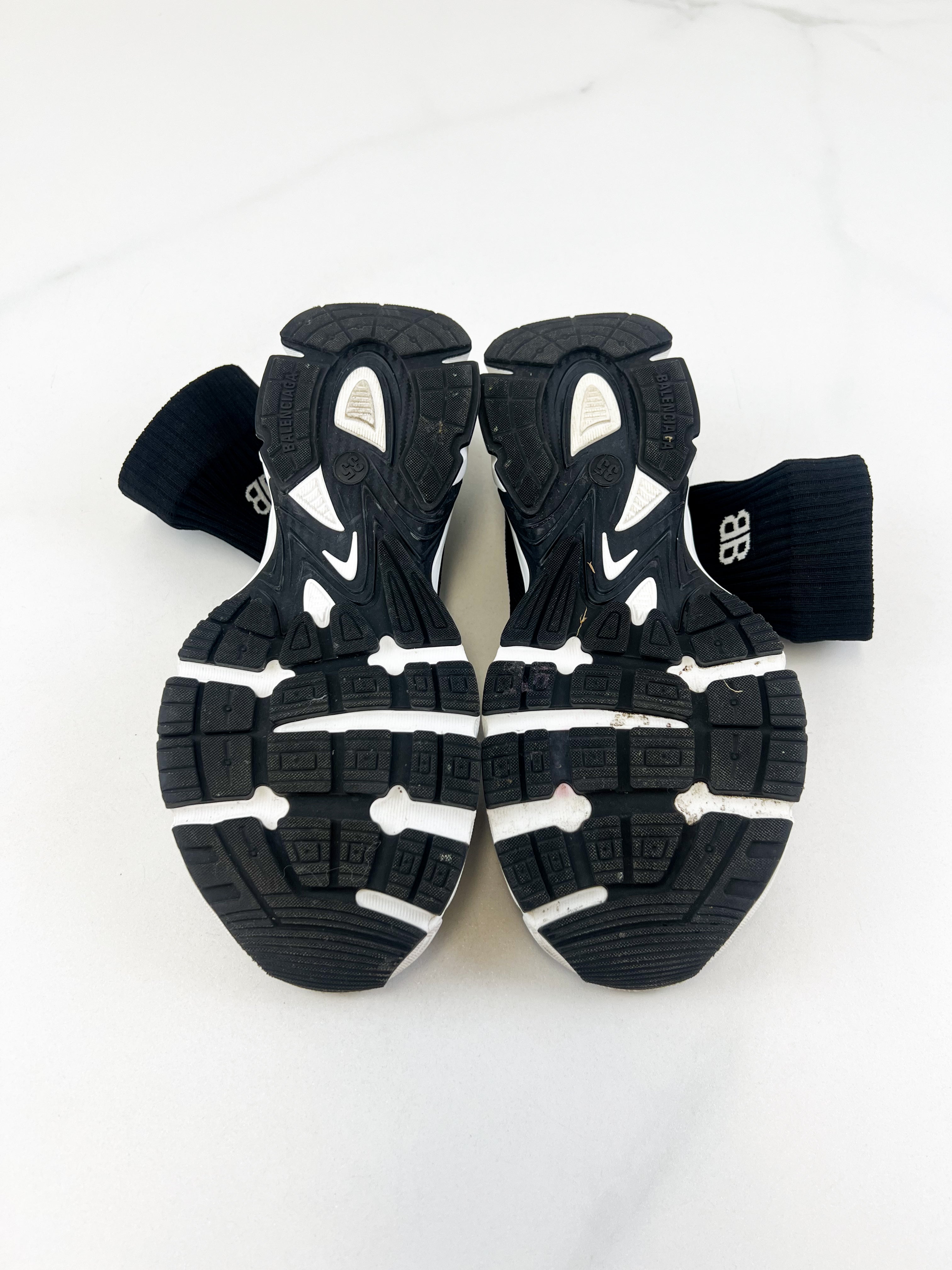 Balenciaga Black Knit Sneaker Size 35